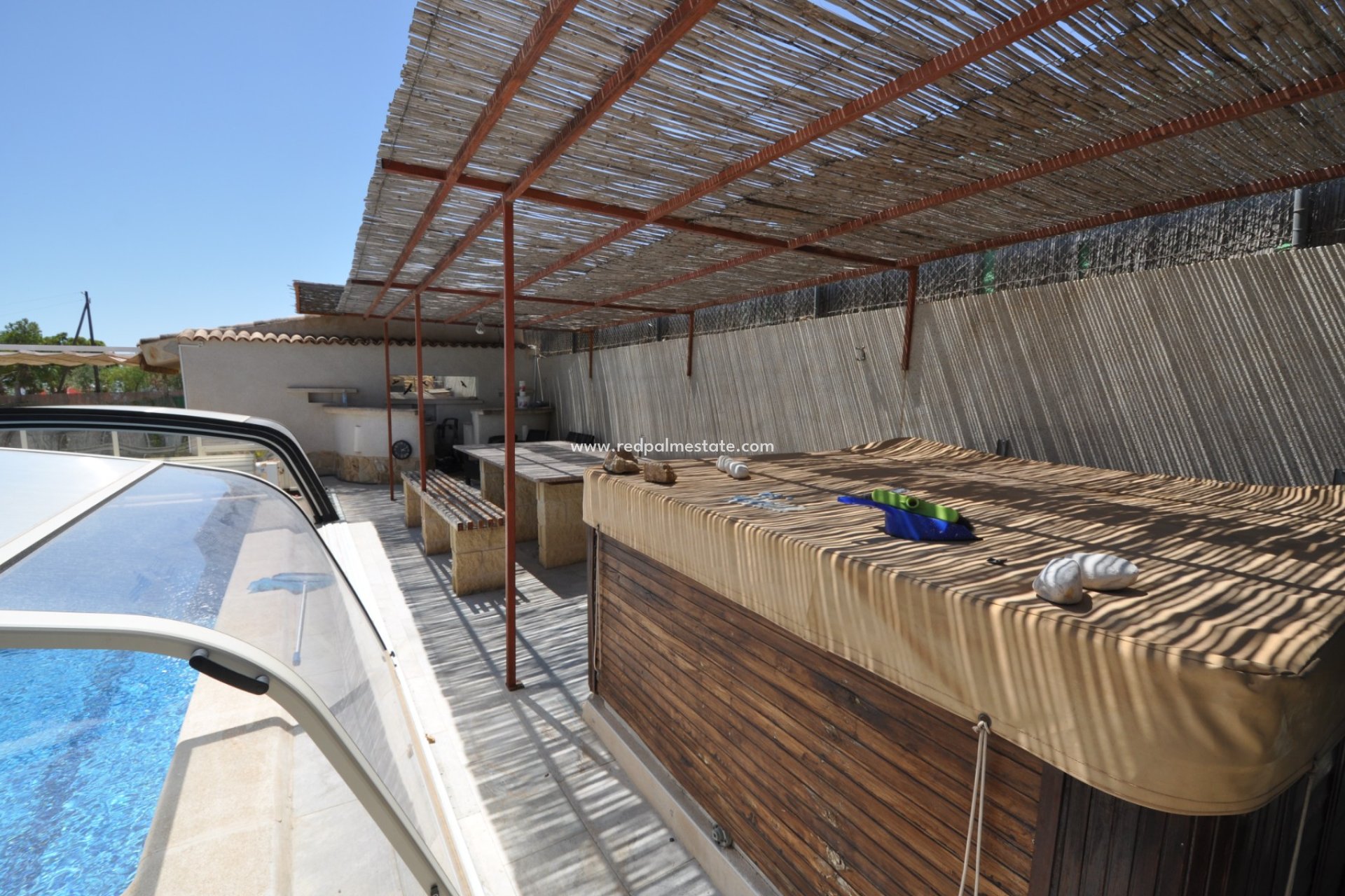 Reventa - Finca / Propiedad de Campo -
Crevillente - Inland