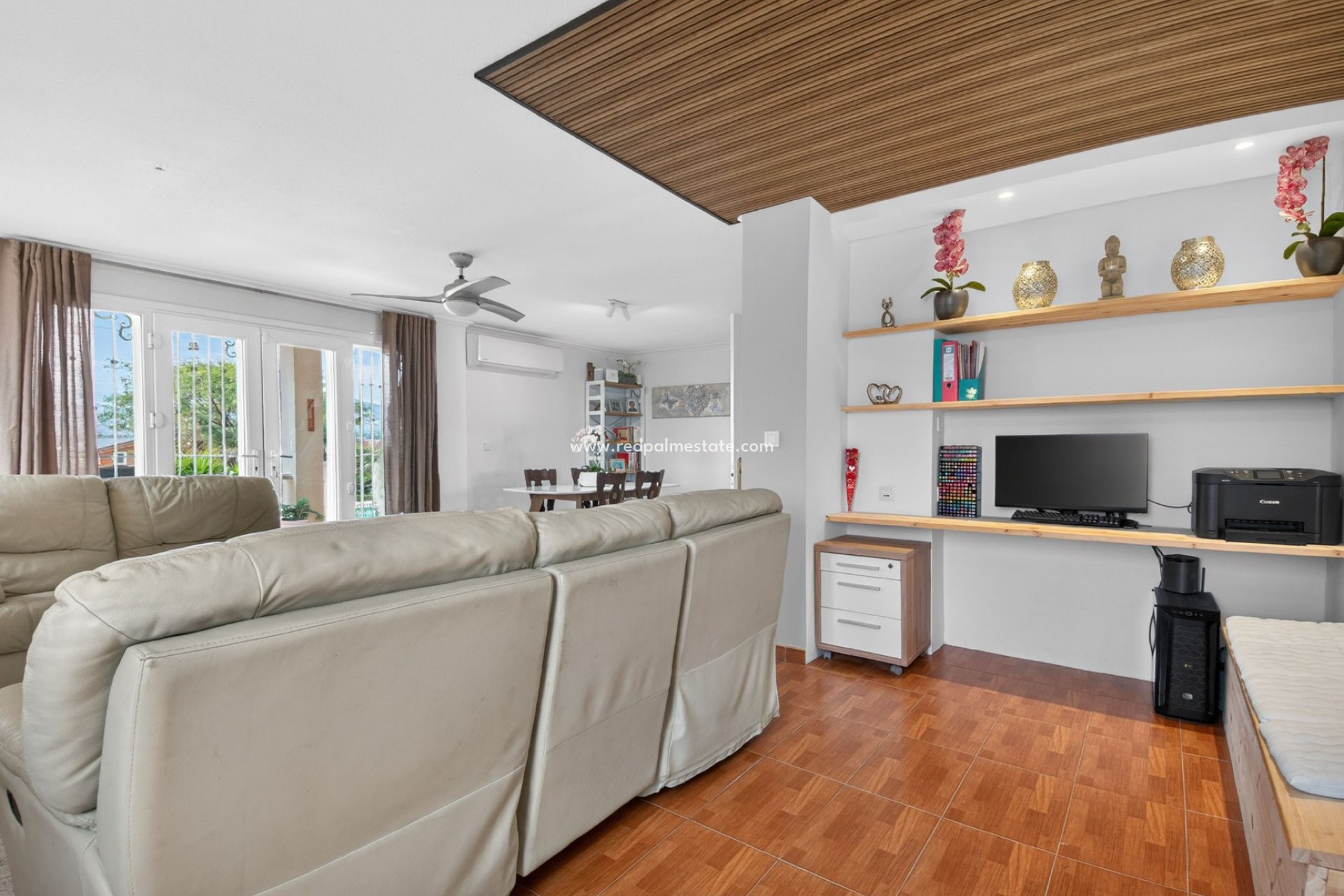 Reventa - Finca / Propiedad de Campo -
Crevillente