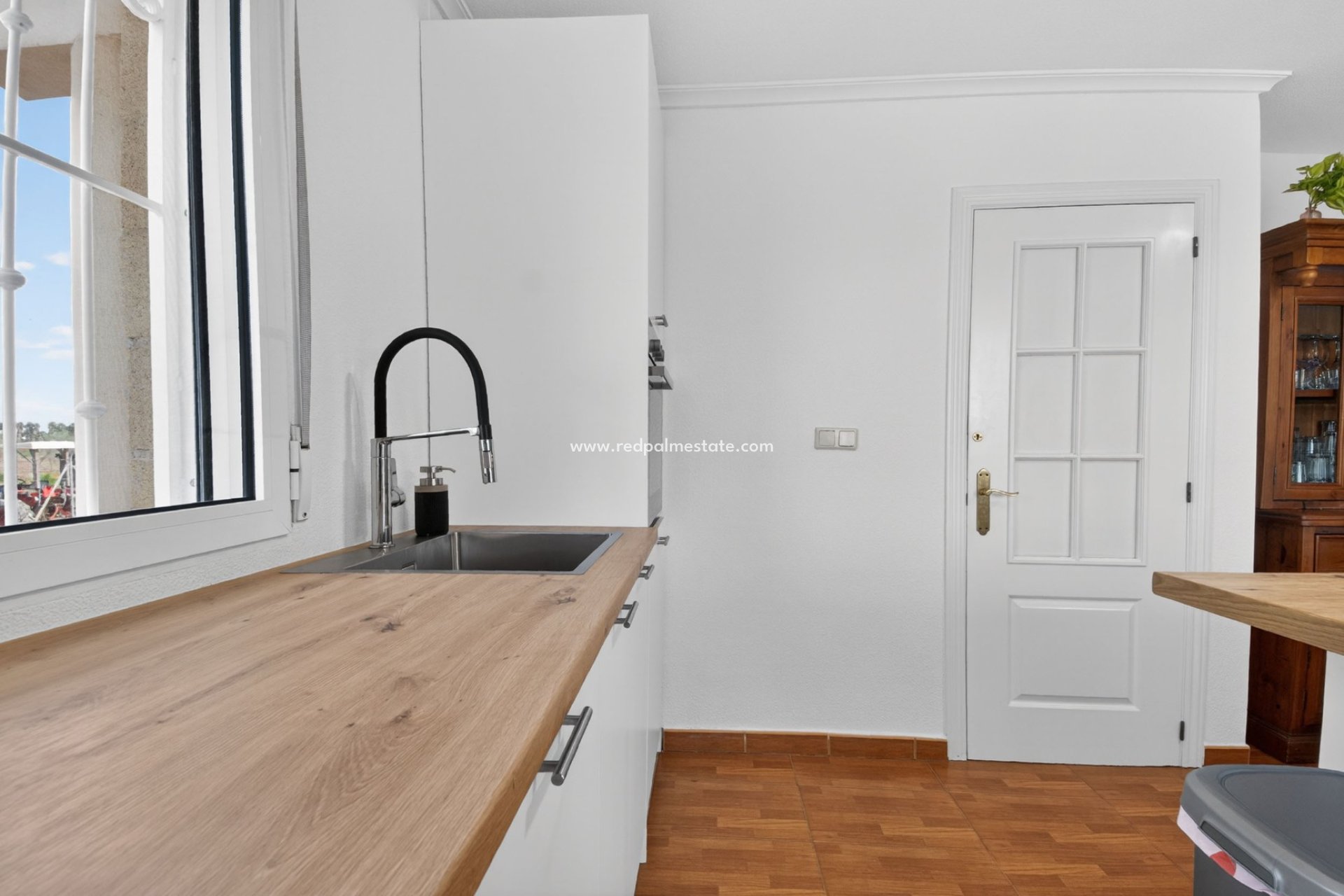 Reventa - Finca / Propiedad de Campo -
Crevillente