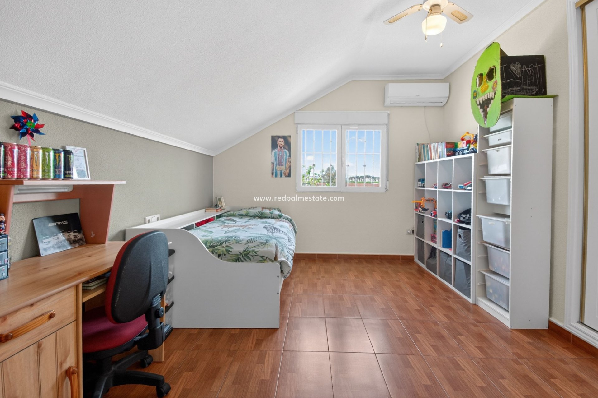 Reventa - Finca / Propiedad de Campo -
Crevillente