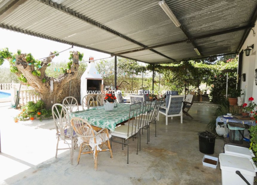 Reventa - Finca / Propiedad de Campo -
Dolores