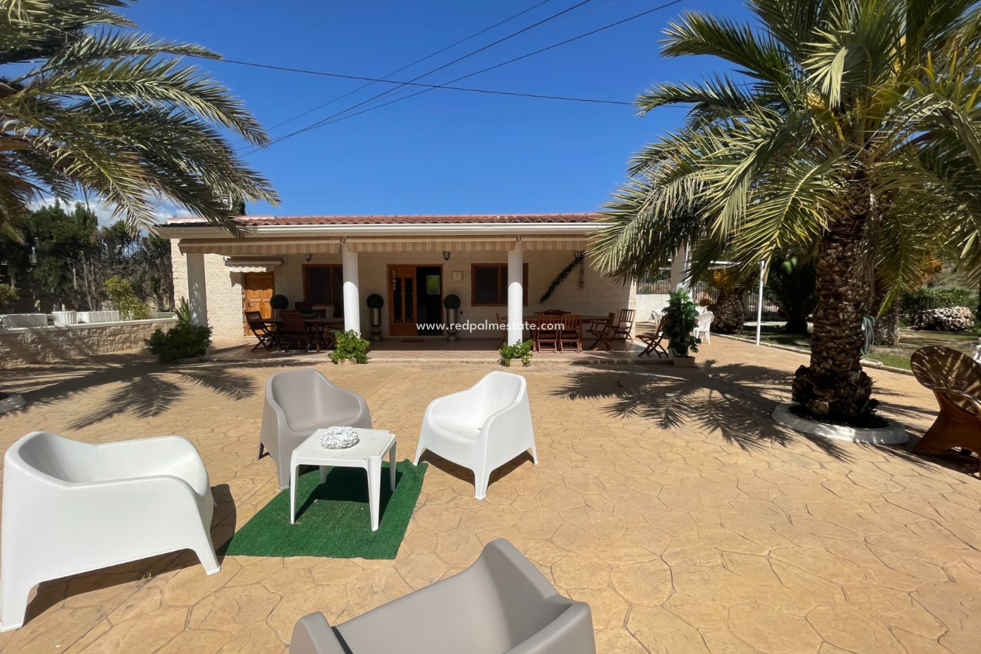 Reventa - Finca / Propiedad de Campo -
Elda - Inland