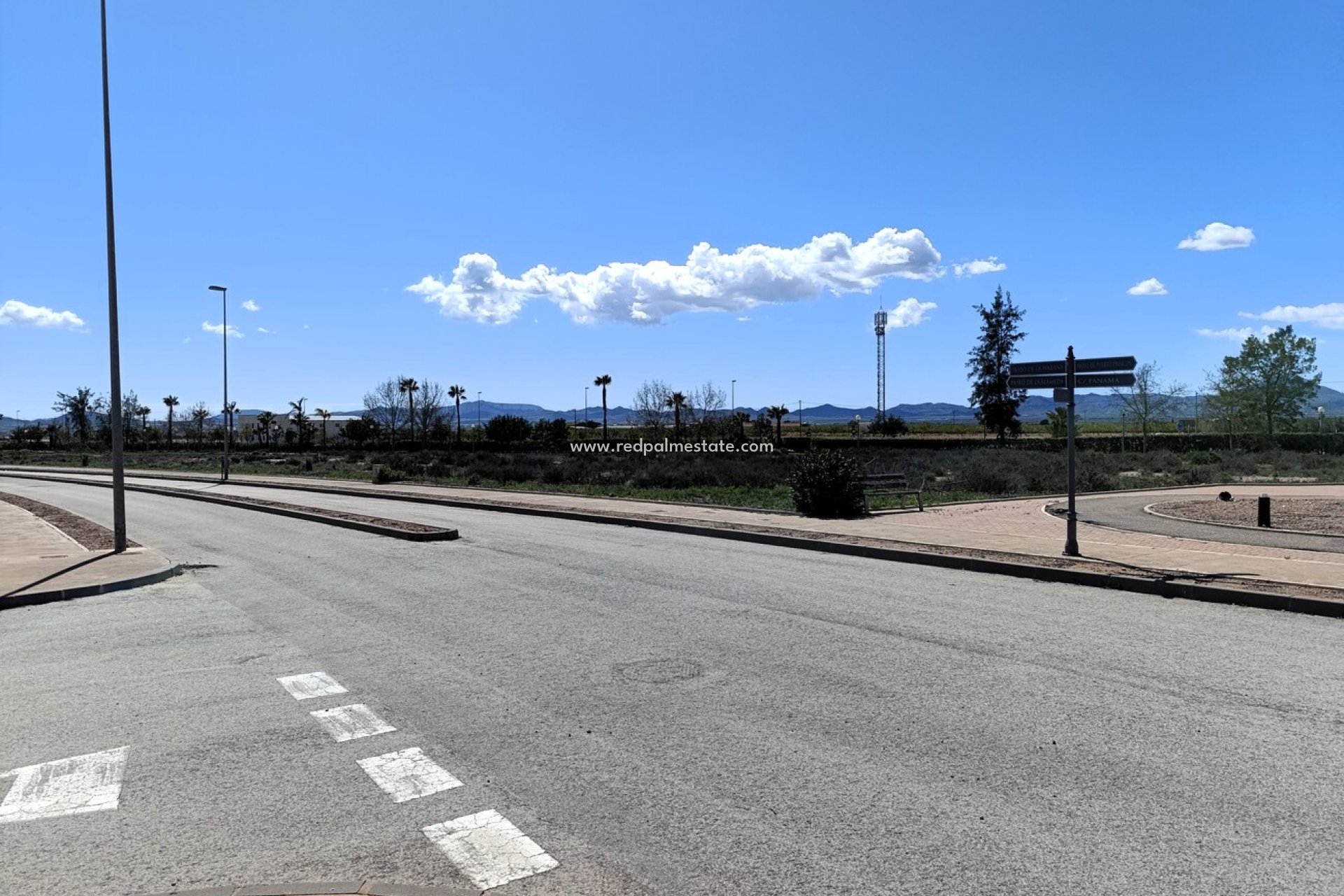 Reventa - Finca / Propiedad de Campo -
Fuente Álamo - Hacienda del Alamo