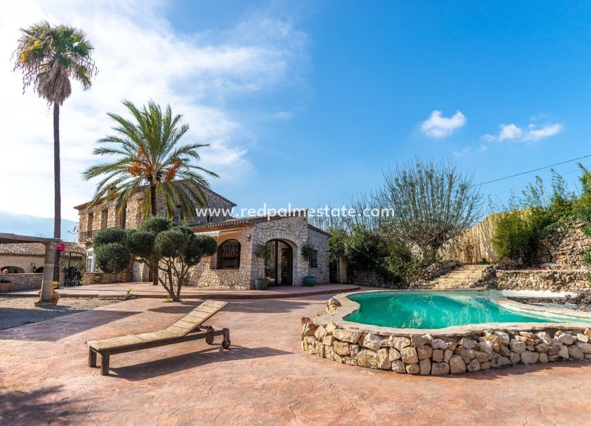 Reventa - Finca / Propiedad de Campo -
Jalón - Inland