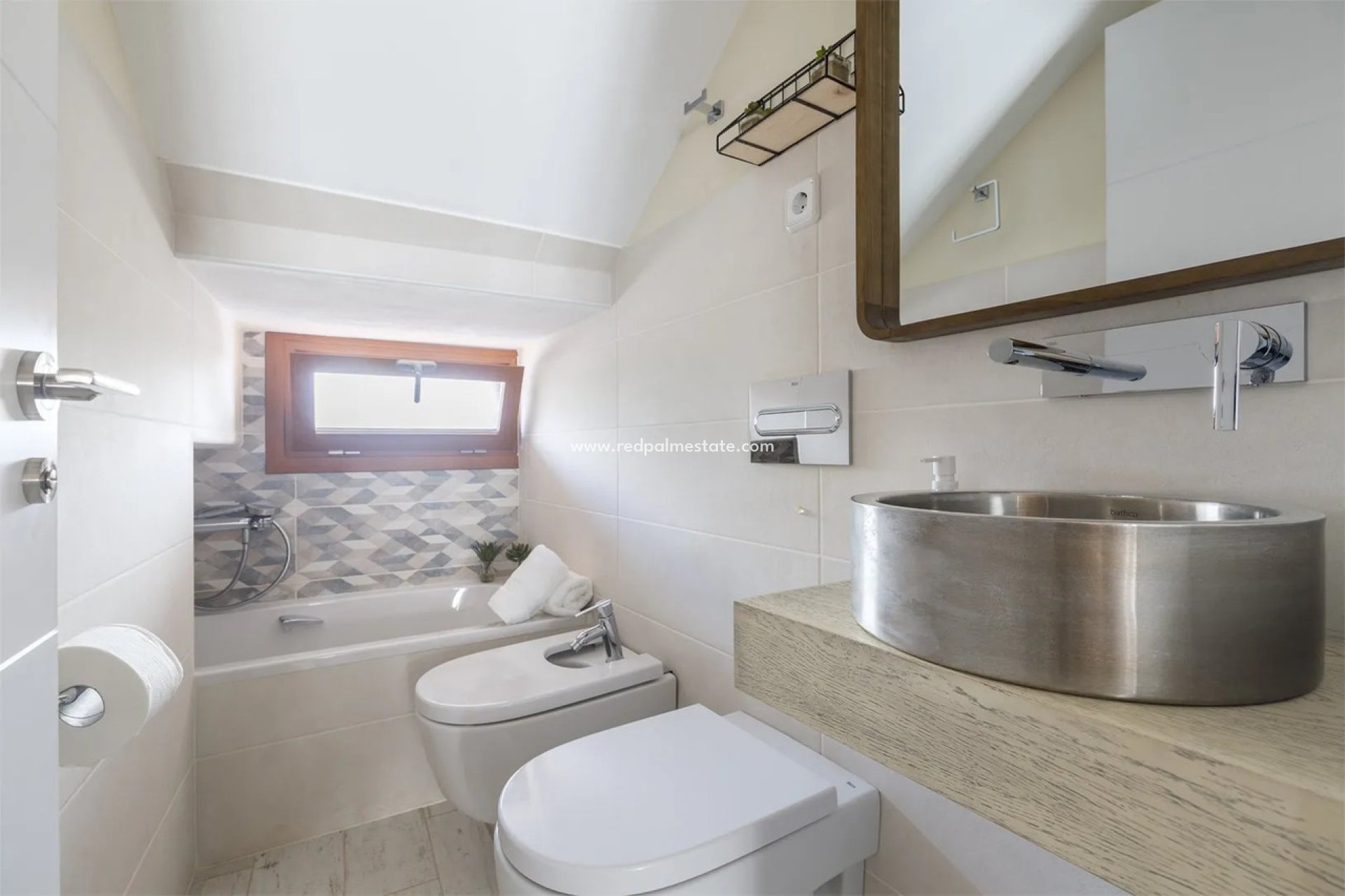 Reventa - Finca / Propiedad de Campo -
Jalón - Inland