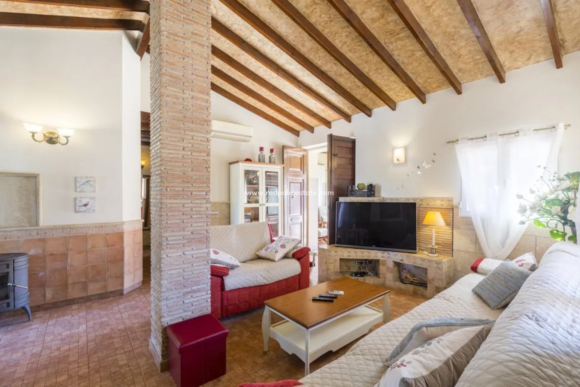 Reventa - Finca / Propiedad de Campo -
Jalón - Inland