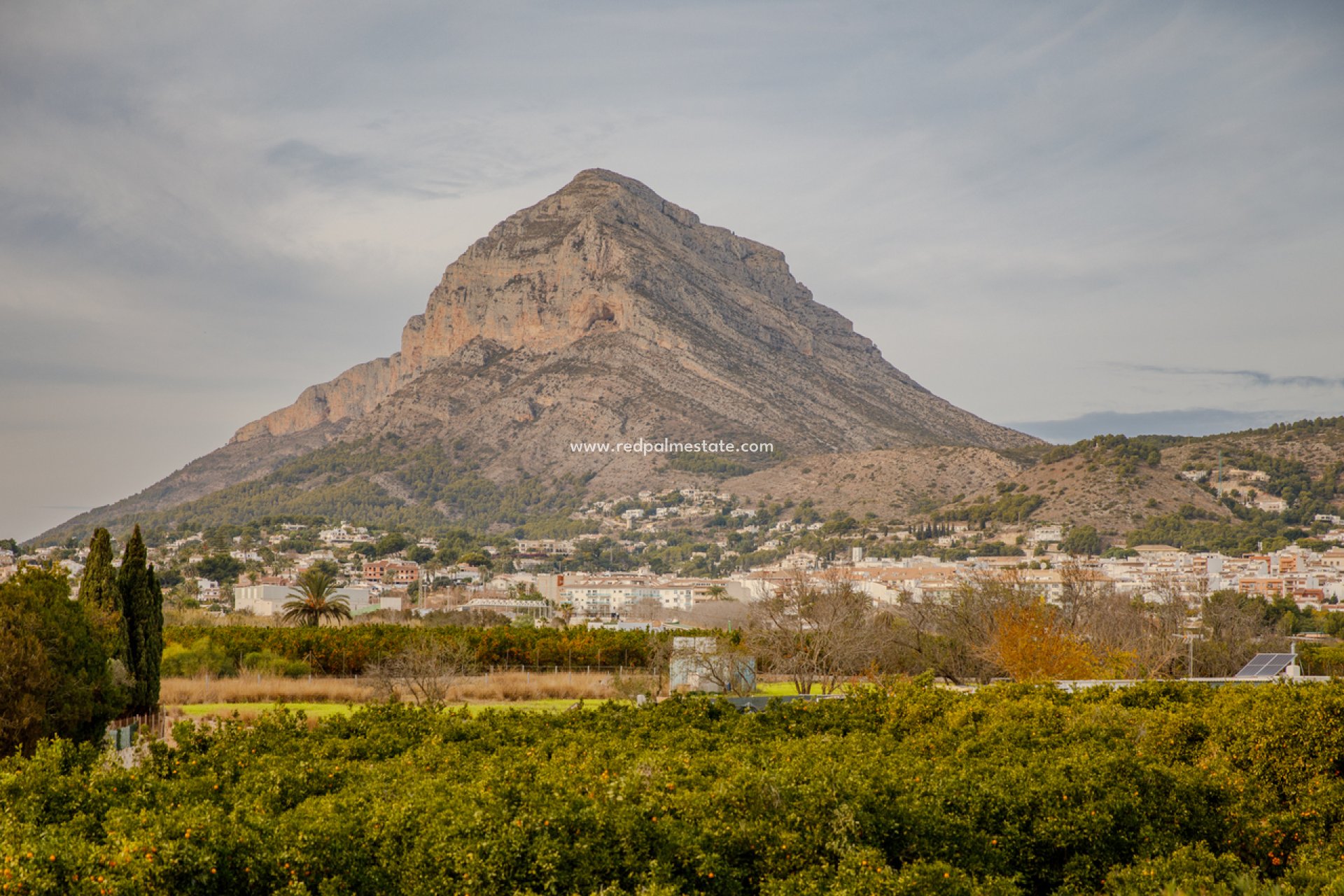 Reventa - Finca / Propiedad de Campo -
Jávea