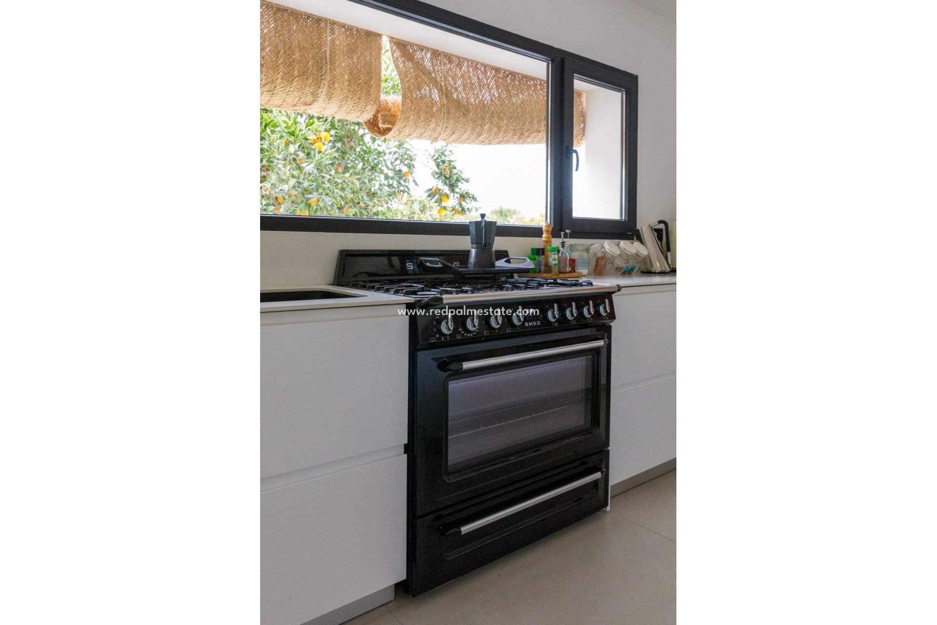 Reventa - Finca / Propiedad de Campo -
Jávea