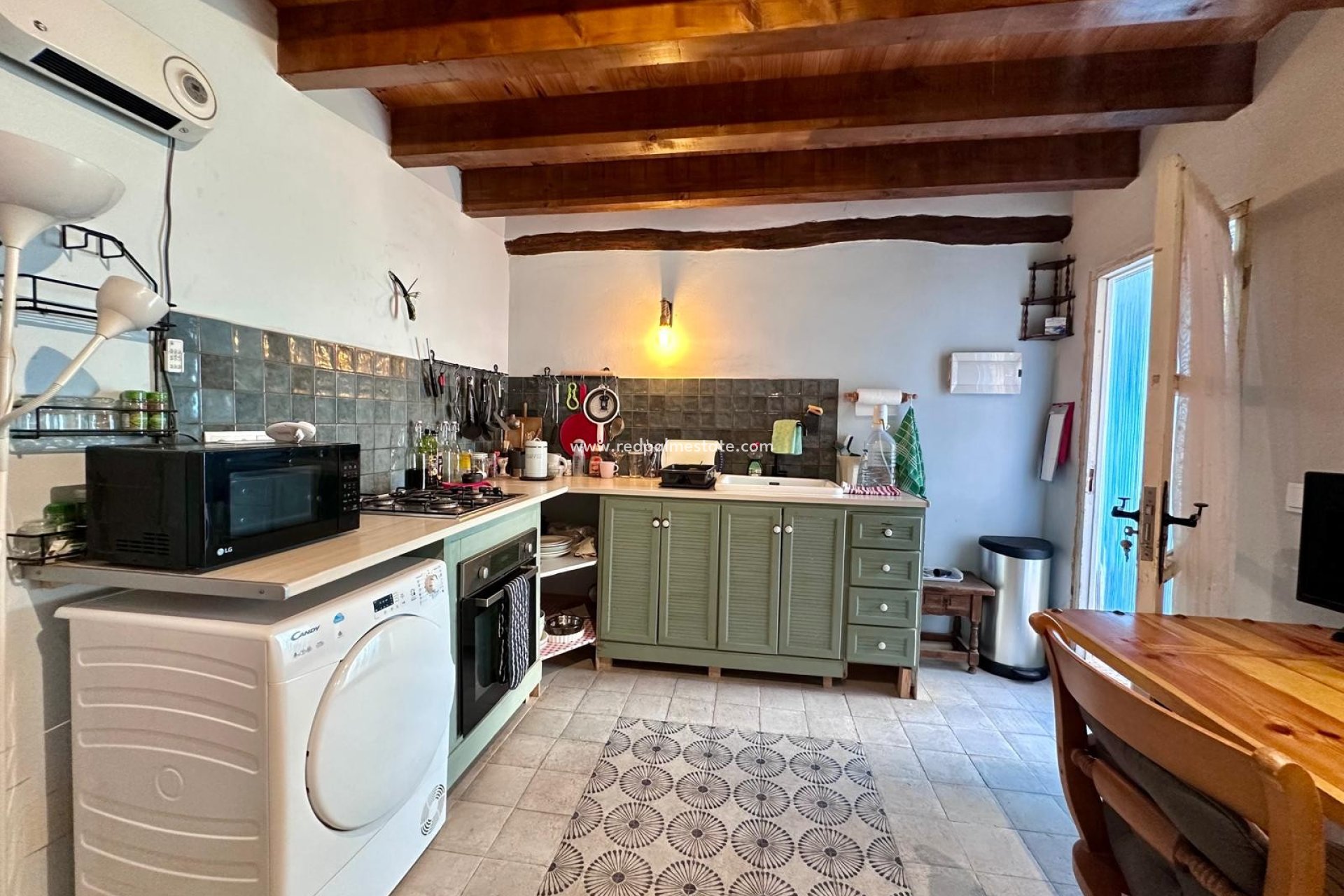 Reventa - Finca / Propiedad de Campo -
Monóvar/Monóver - Inland