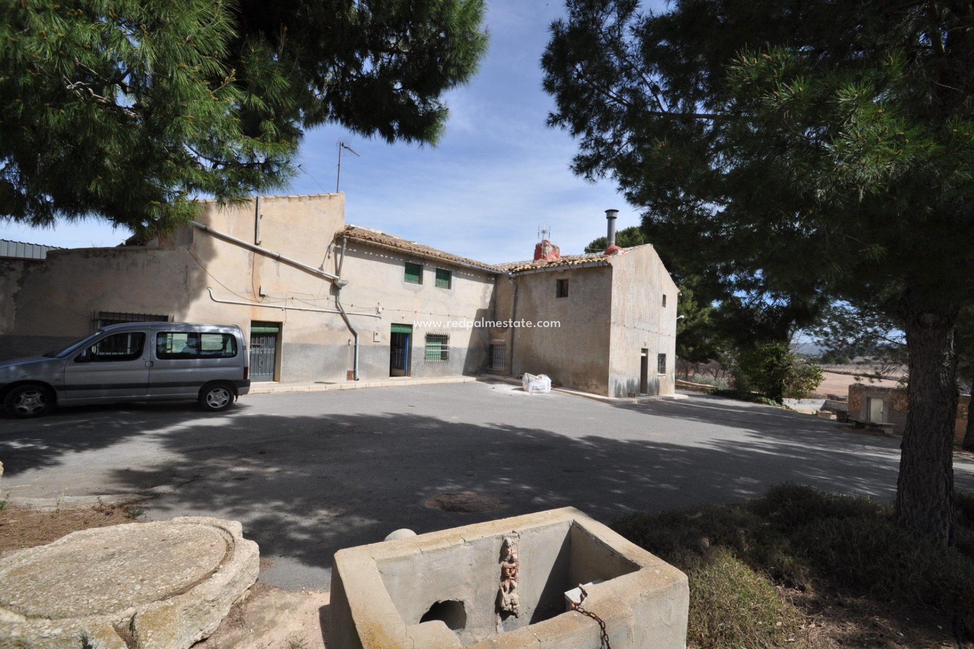 Reventa - Finca / Propiedad de Campo -
Monóvar/Monóver - Inland