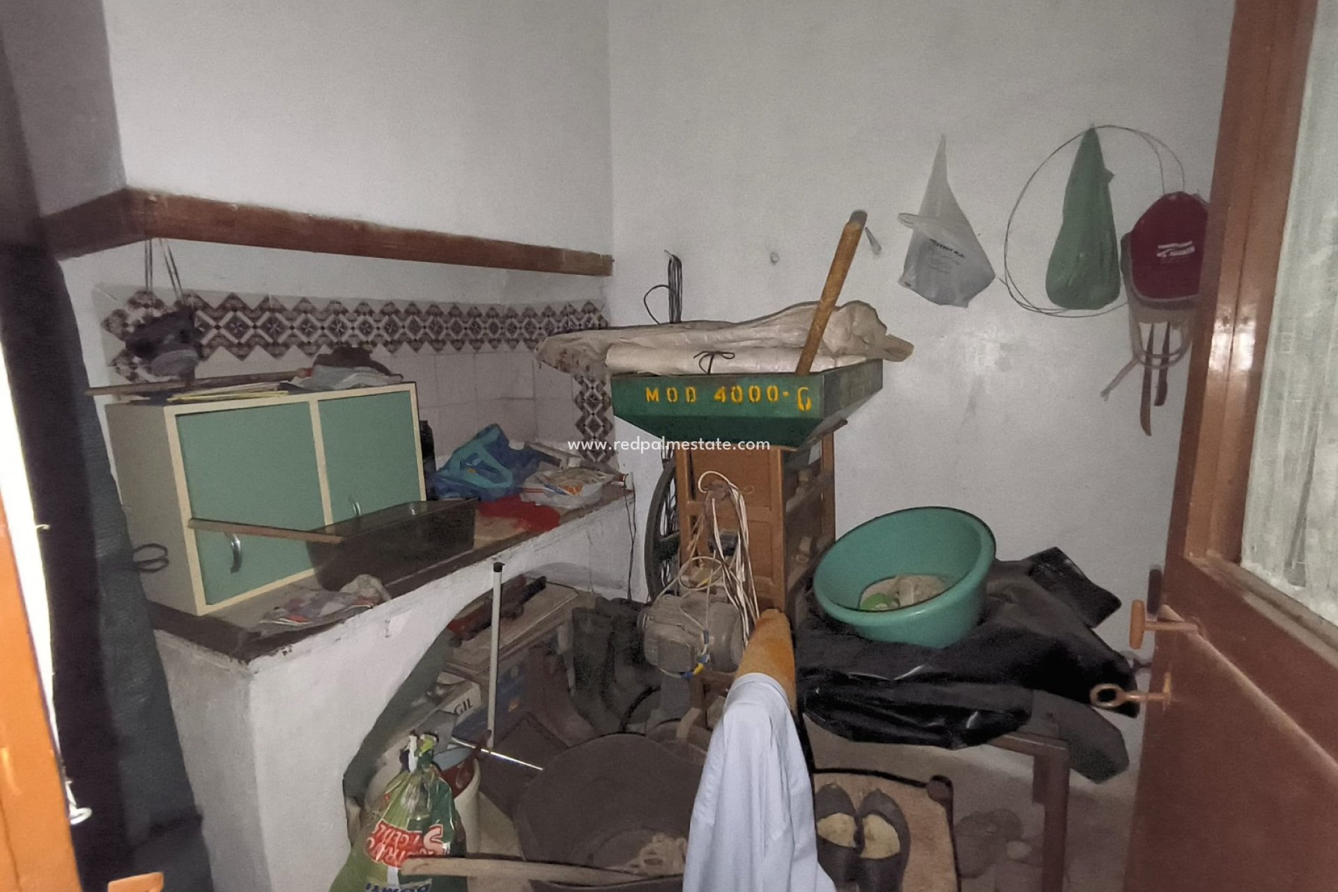 Reventa - Finca / Propiedad de Campo -
Monóvar/Monóver - Inland