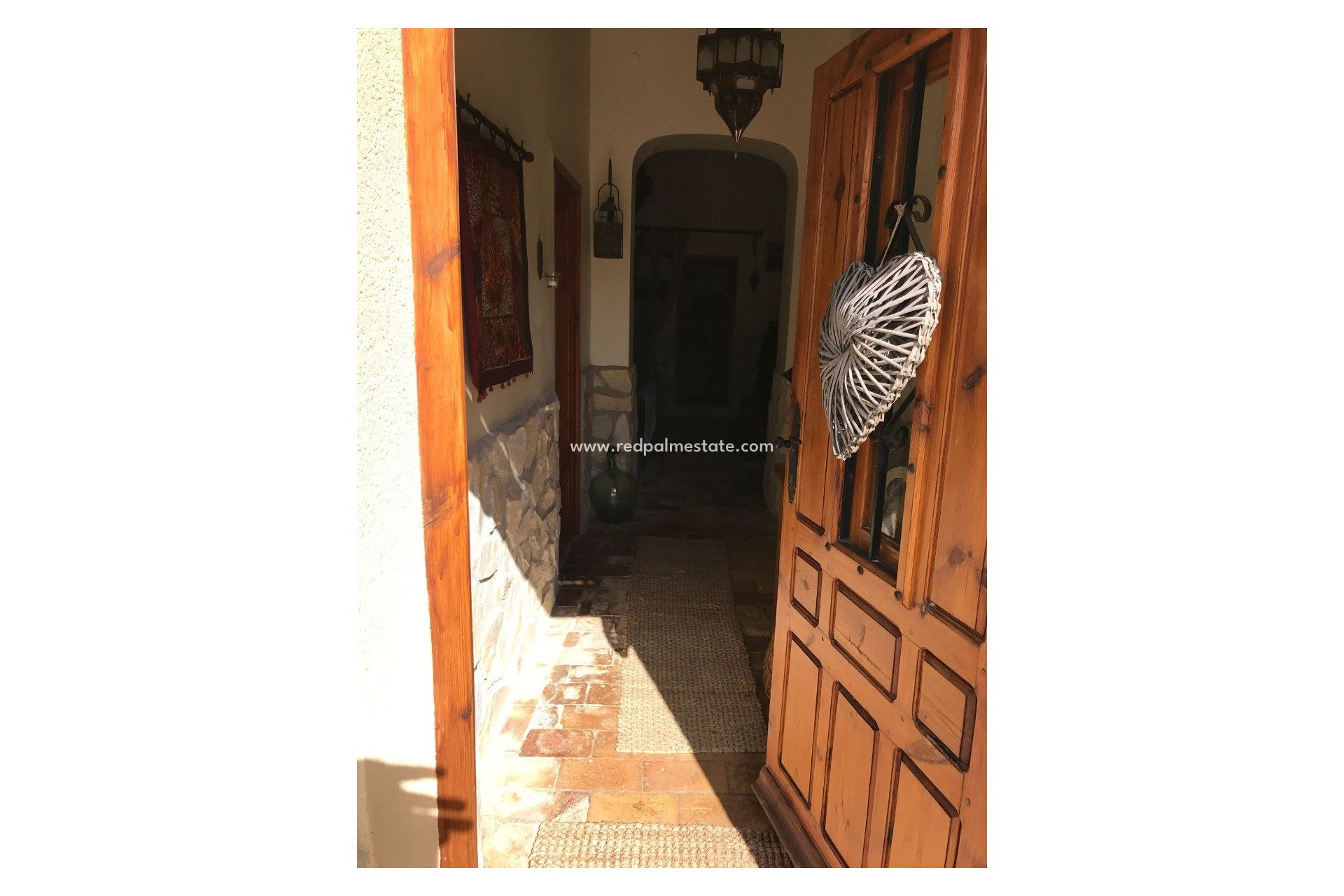 Reventa - Finca / Propiedad de Campo -
Monóvar/Monóver - Inland