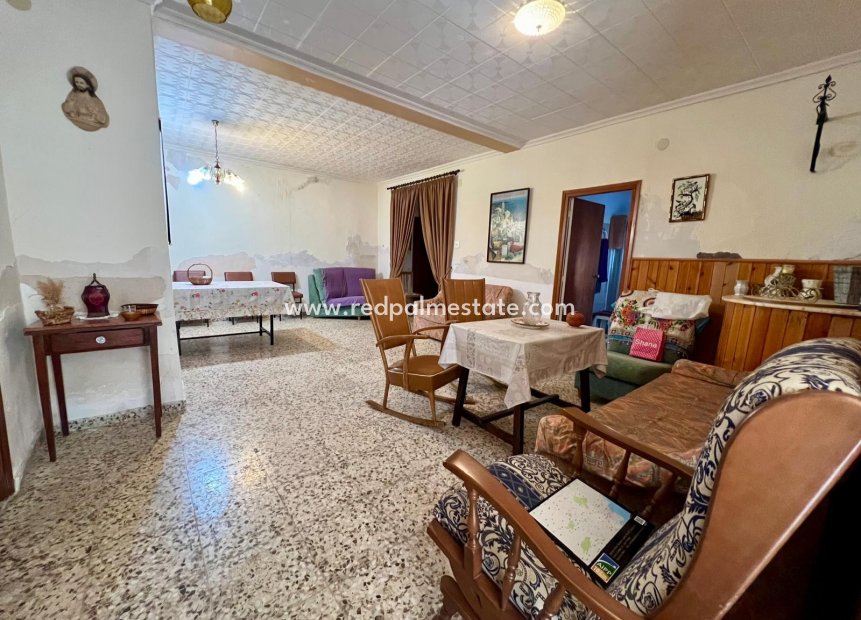 Reventa - Finca / Propiedad de Campo -
Monóvar/Monóver - Inland