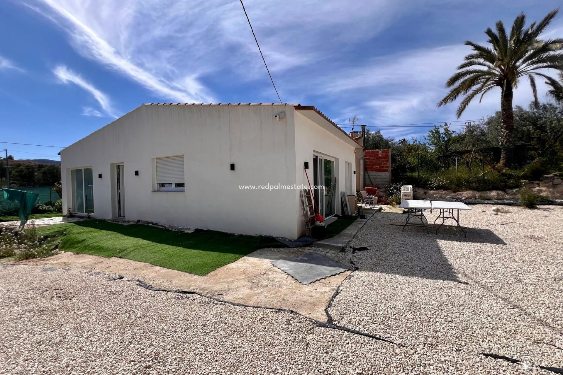 Reventa - Finca / Propiedad de Campo -
Monóvar/Monóver - Inland