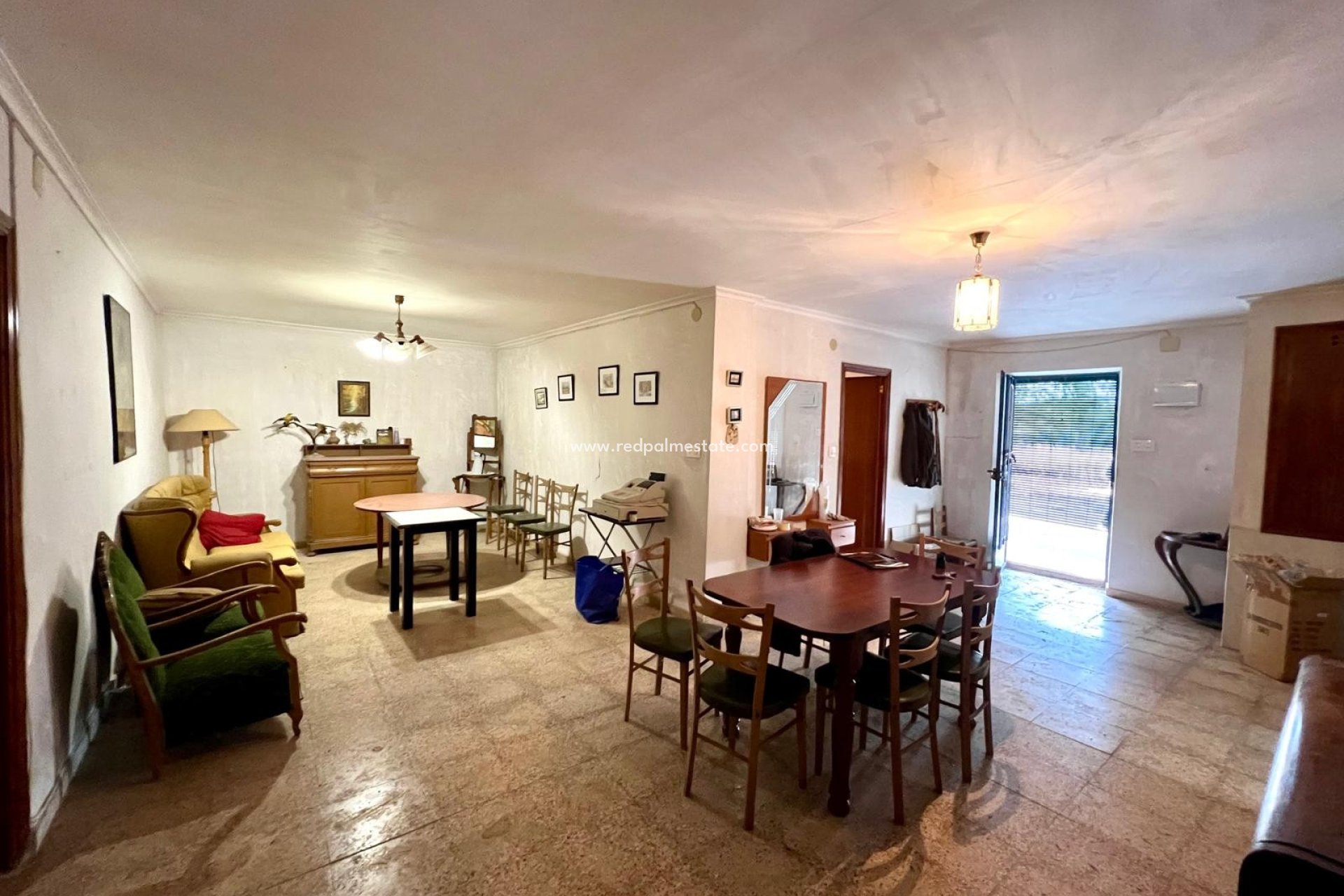 Reventa - Finca / Propiedad de Campo -
Monóvar/Monóver - Inland