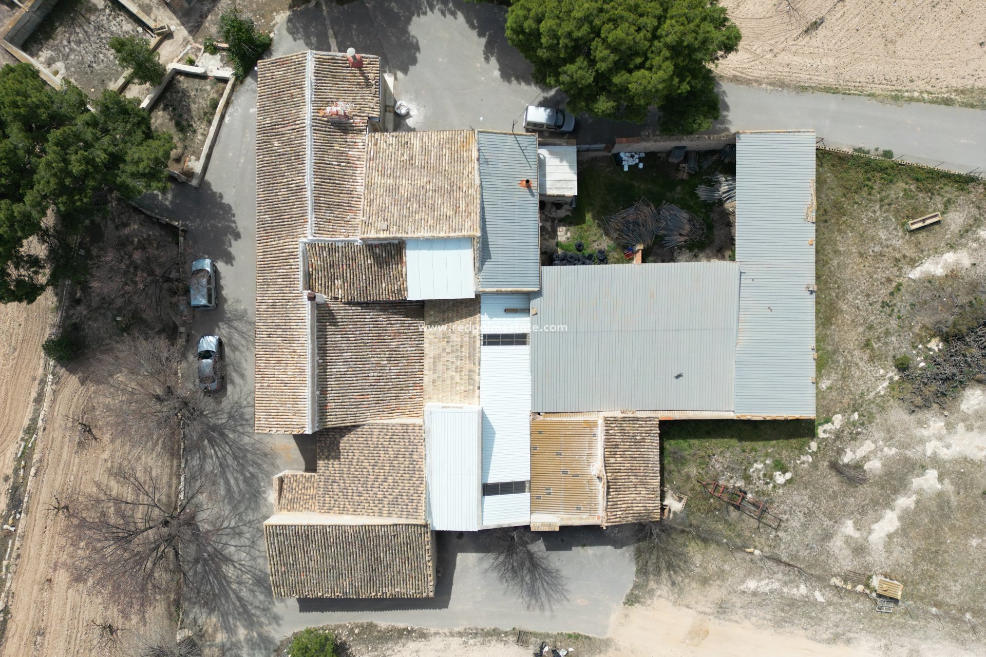 Reventa - Finca / Propiedad de Campo -
Monóvar/Monóver - Inland