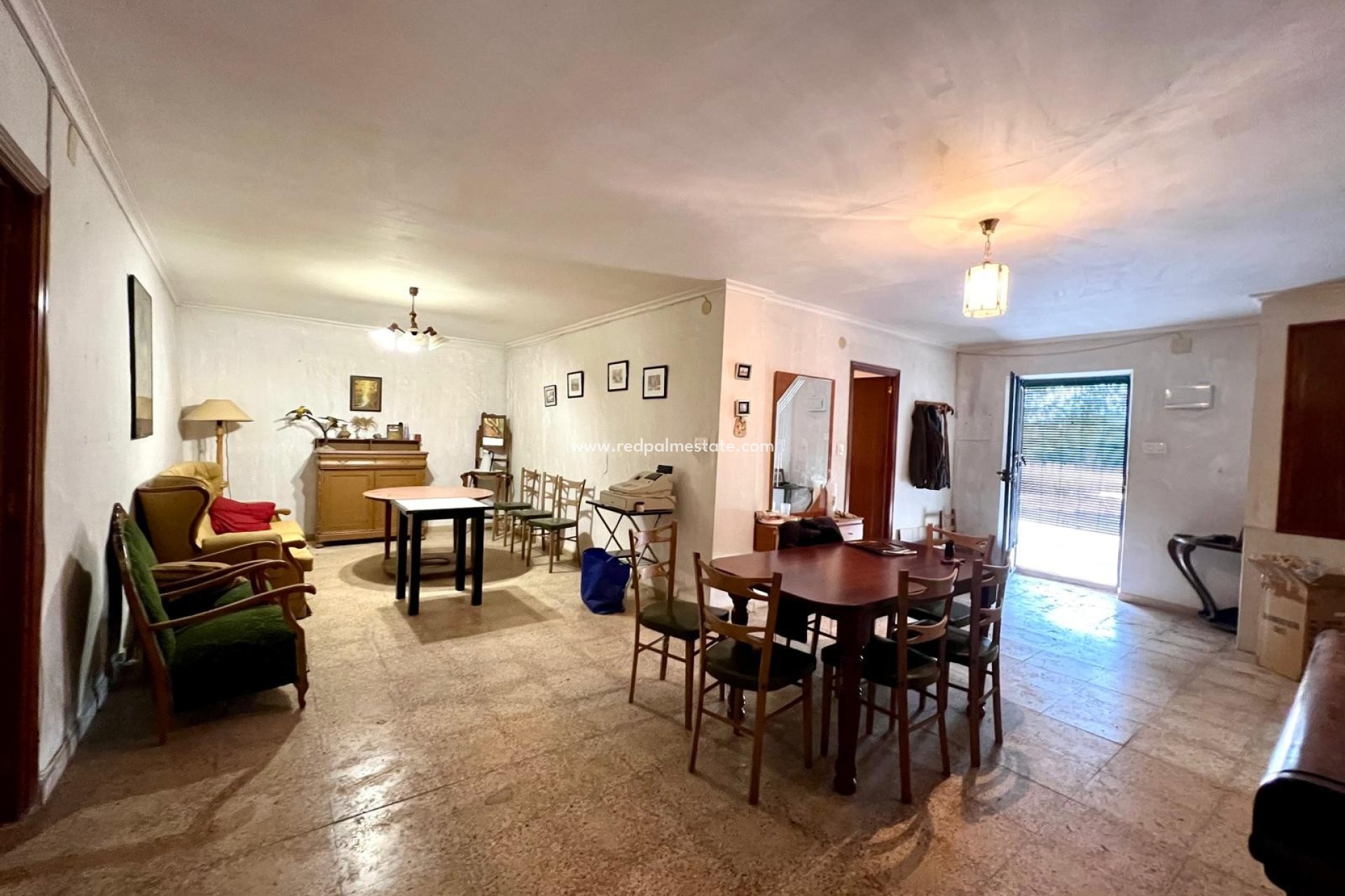 Reventa - Finca / Propiedad de Campo -
Monóvar/Monóver - Inland