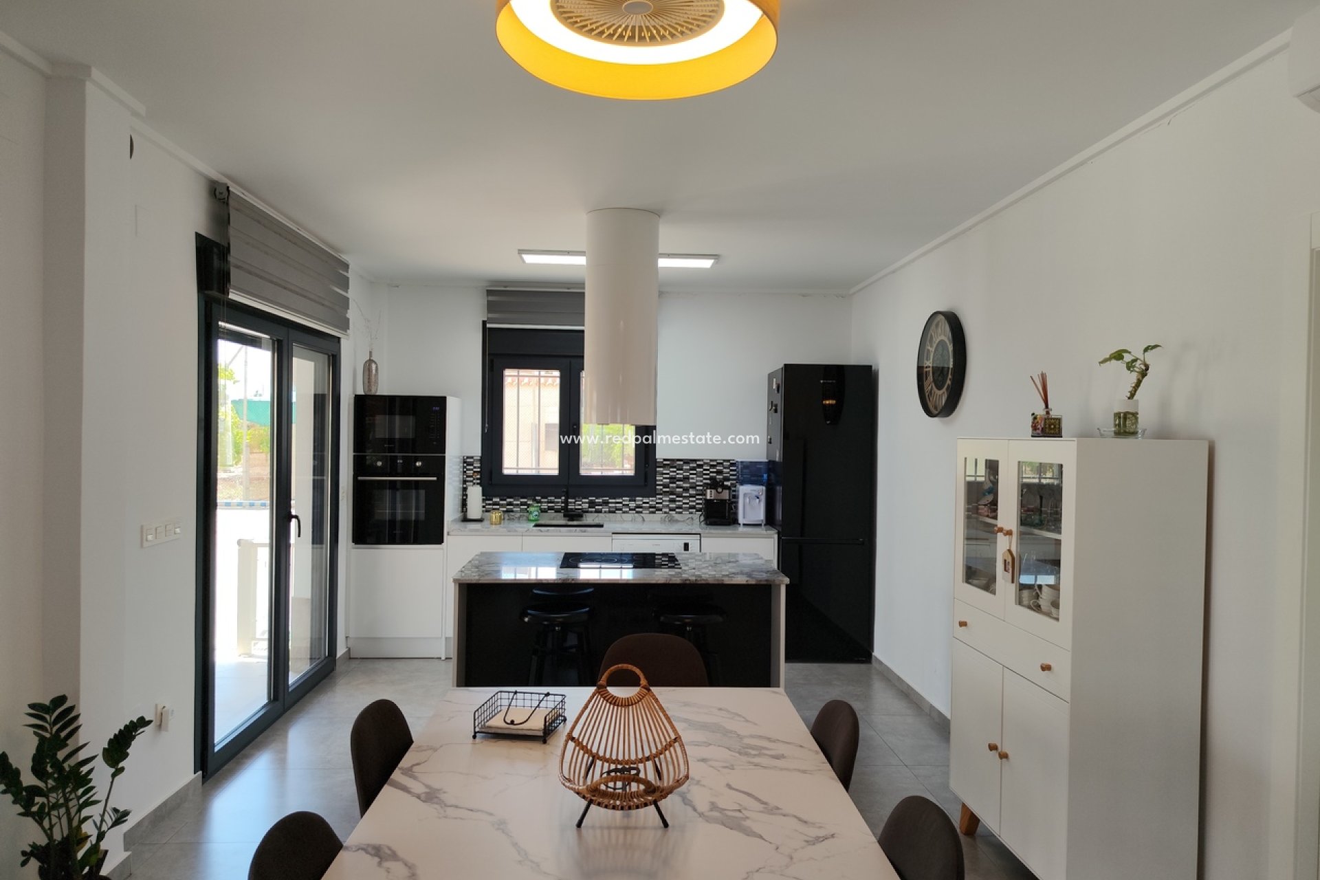 Reventa - Finca / Propiedad de Campo -
Montesinos - Los Montesinos