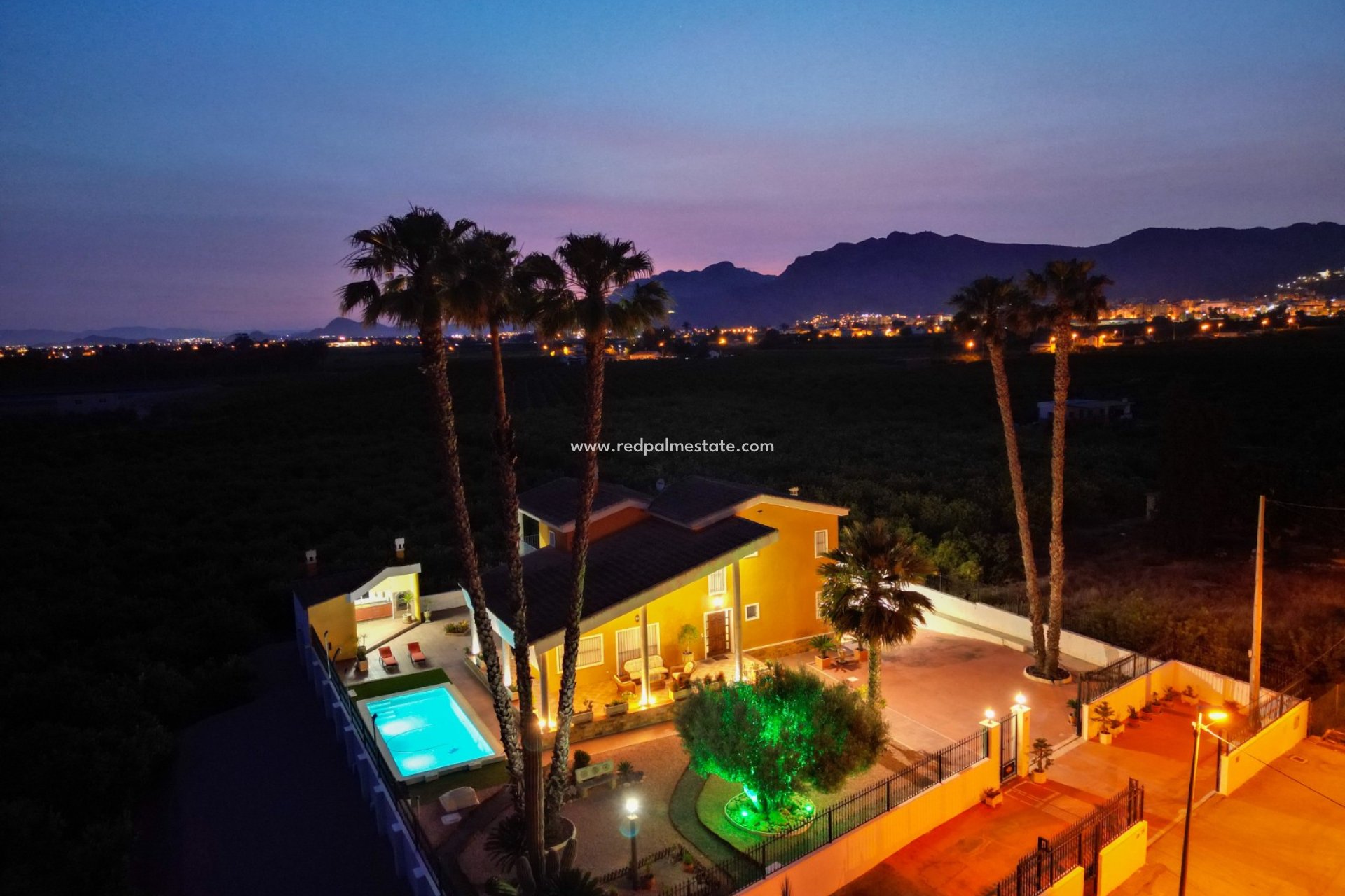 Reventa - Finca / Propiedad de Campo -
Orihuela Costa - Orihuela