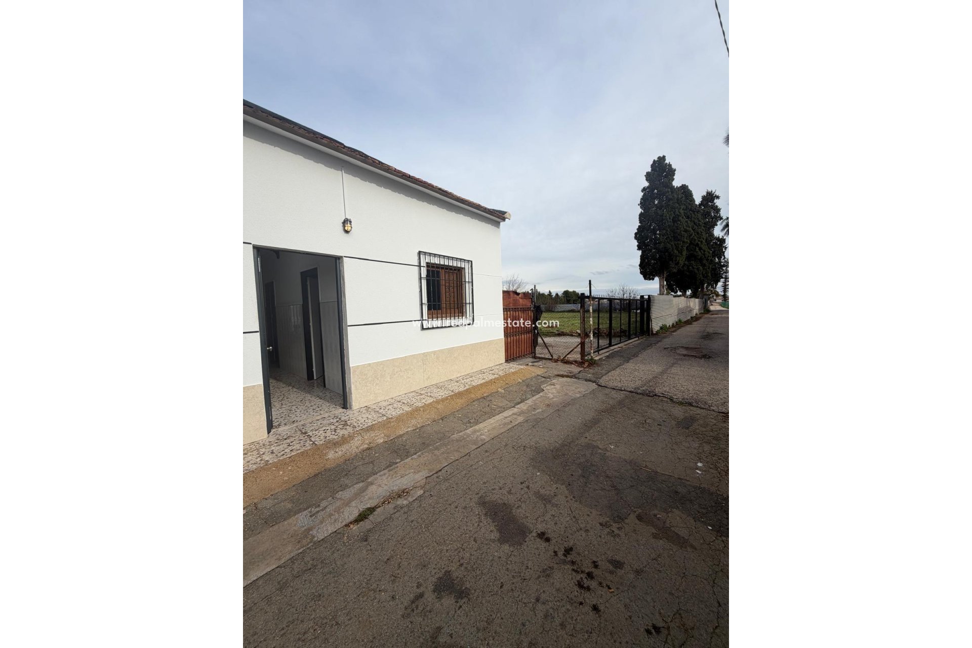 Reventa - Finca / Propiedad de Campo -
Orihuela Costa - San Bartolomé