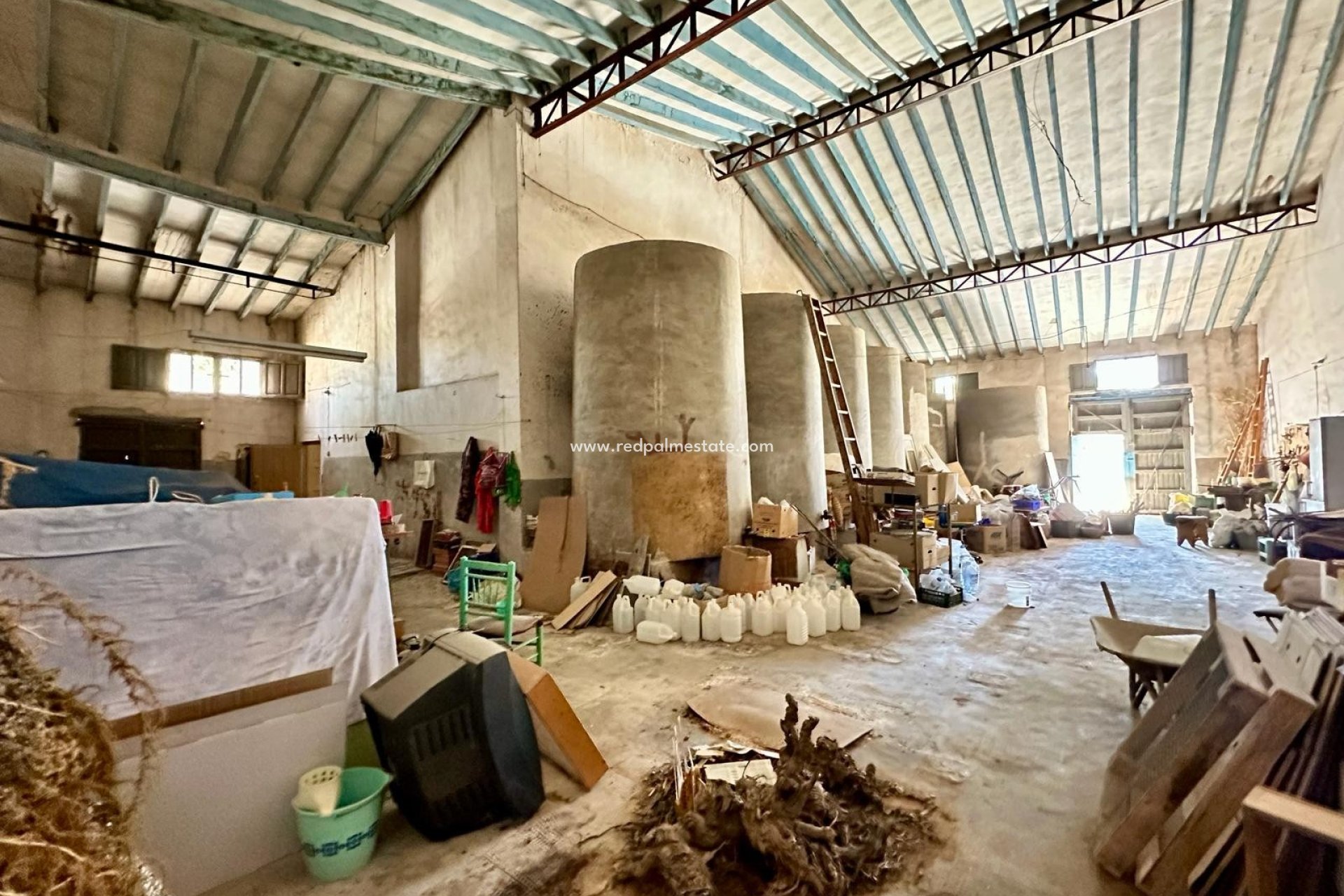 Reventa - Finca / Propiedad de Campo -
Pinoso - Inland