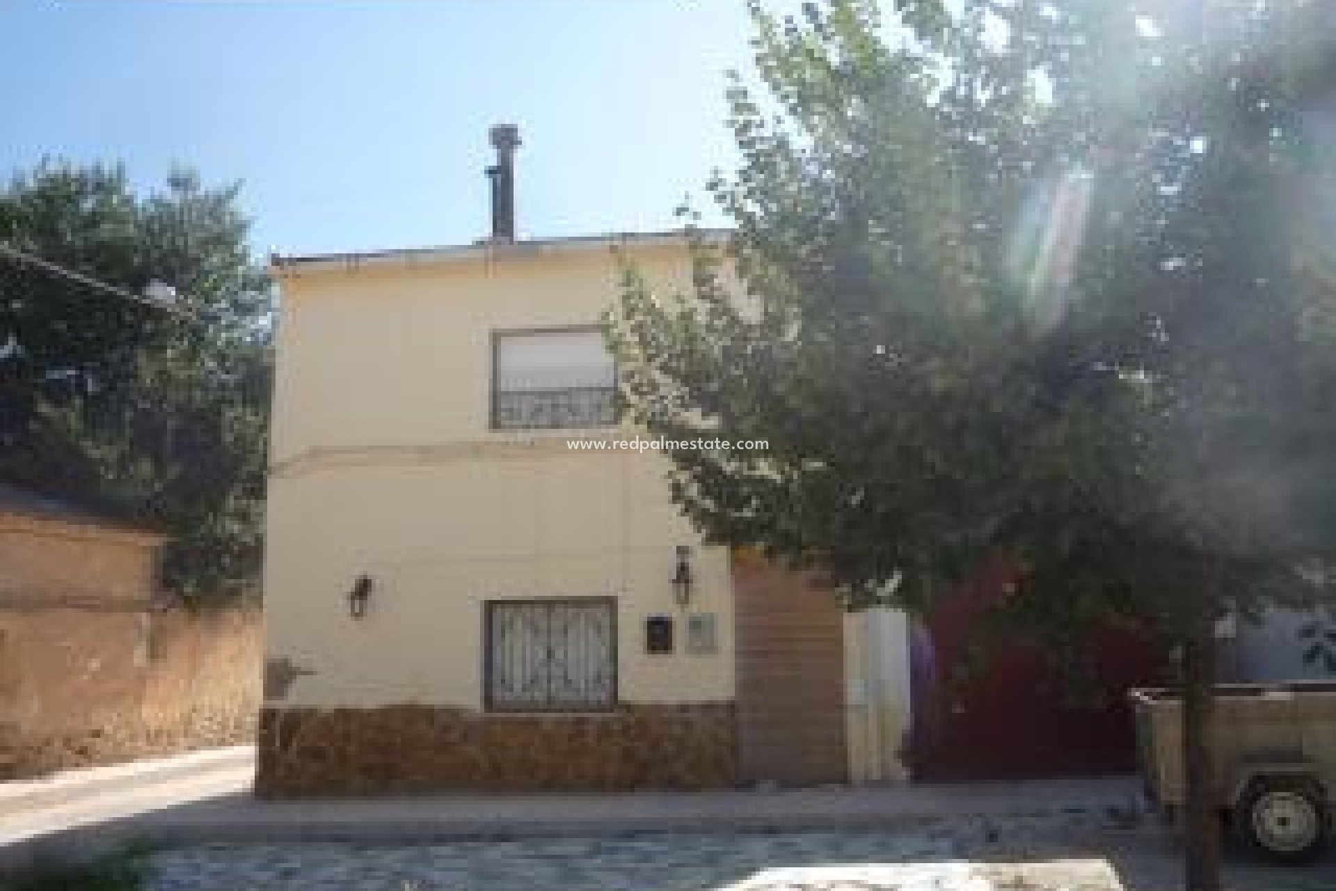 Reventa - Finca / Propiedad de Campo -
Pinoso - Inland