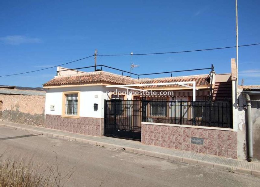 Reventa - Finca / Propiedad de Campo -
Pinoso - Inland
