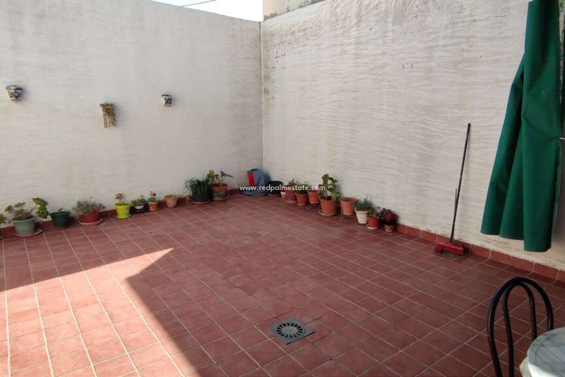 Reventa - Finca / Propiedad de Campo -
Pinoso - Inland