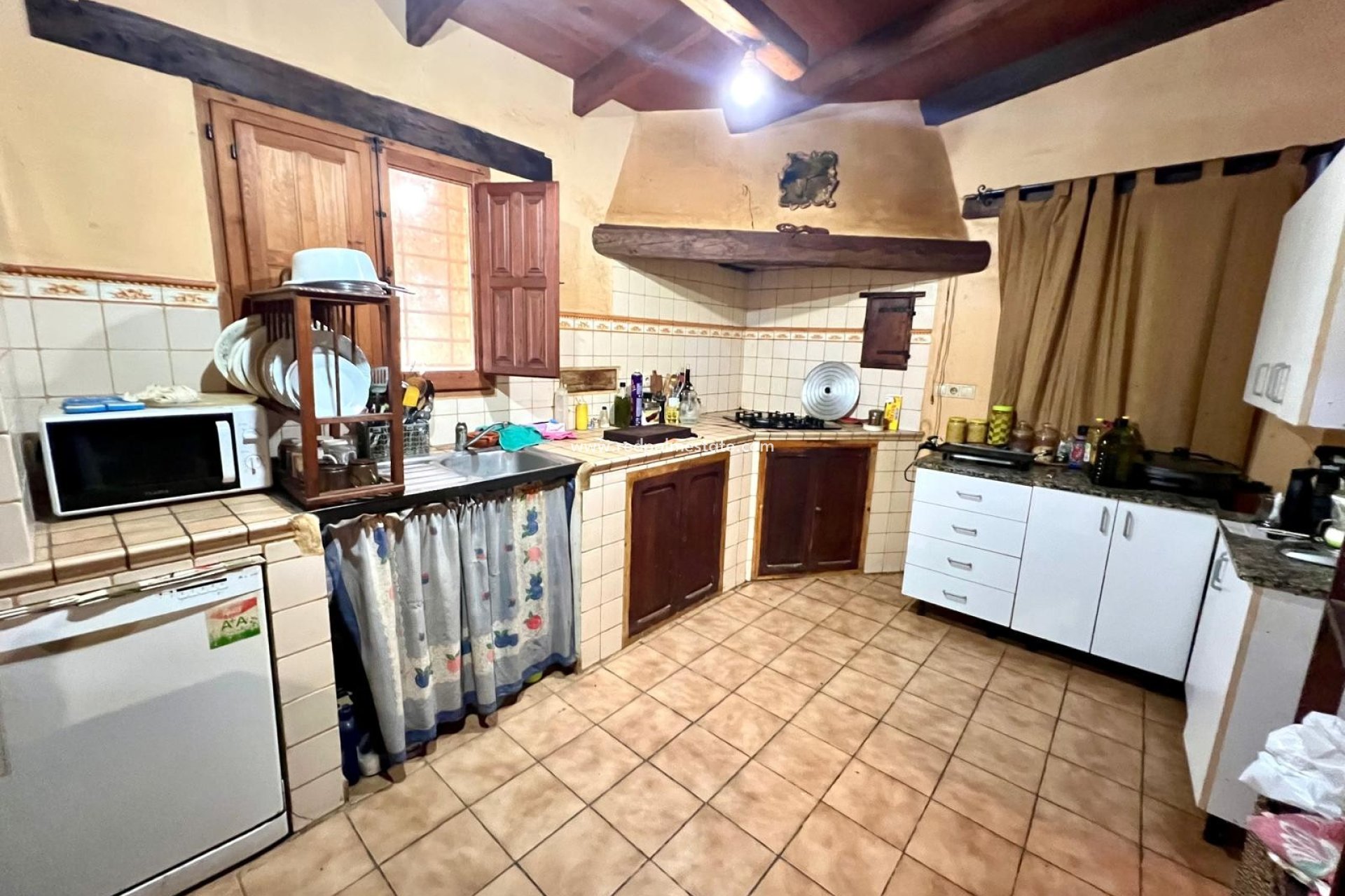 Reventa - Finca / Propiedad de Campo -
Pinoso - Inland