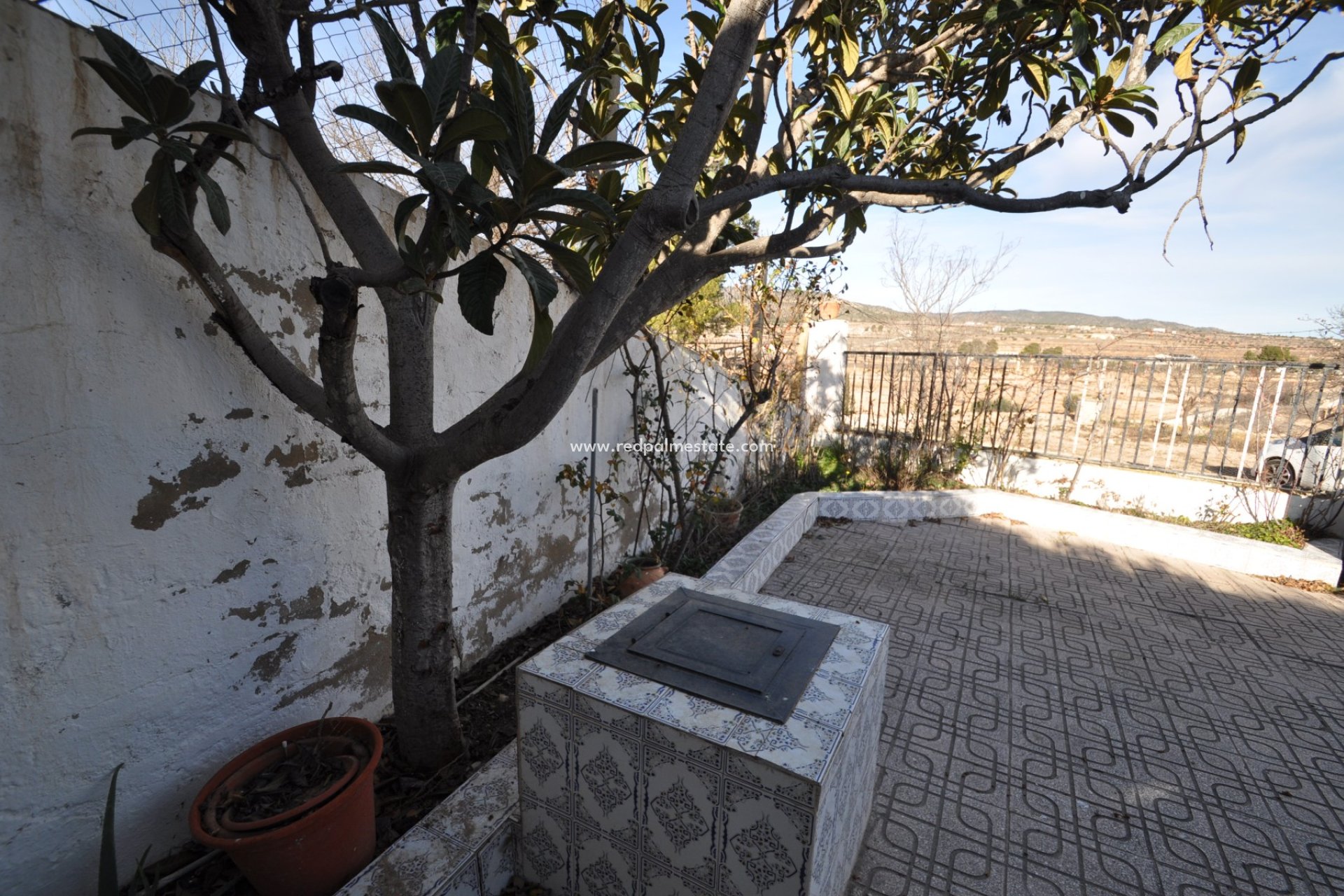 Reventa - Finca / Propiedad de Campo -
Pinoso - Inland