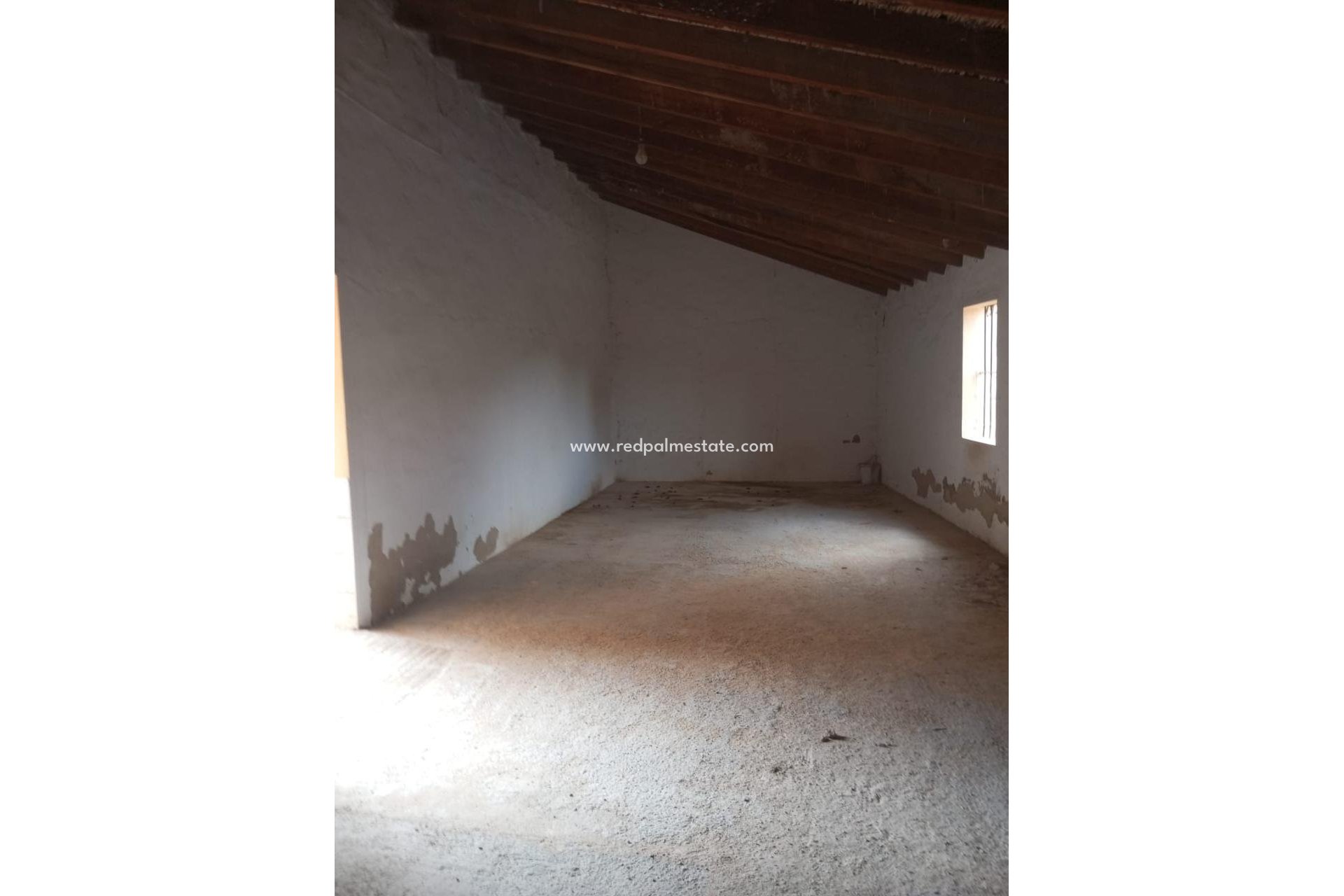 Reventa - Finca / Propiedad de Campo -
Redován - Inland