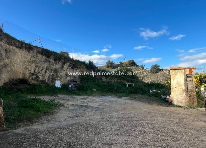 Reventa - Finca / Propiedad de Campo -
Rojales - Centro