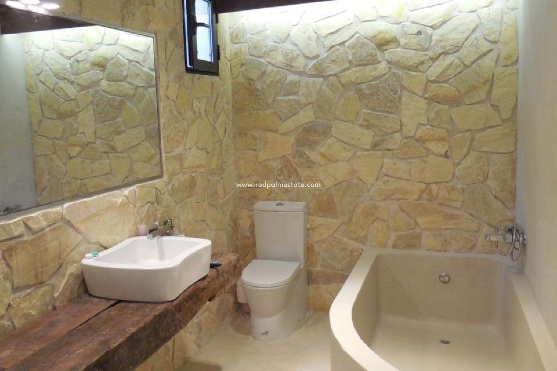 Reventa - Finca / Propiedad de Campo -
Tárbena - Inland