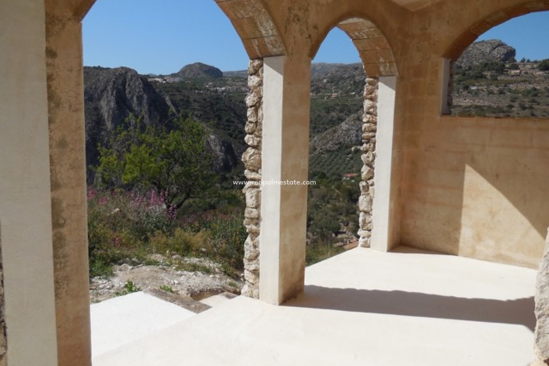 Reventa - Finca / Propiedad de Campo -
Tárbena - Inland