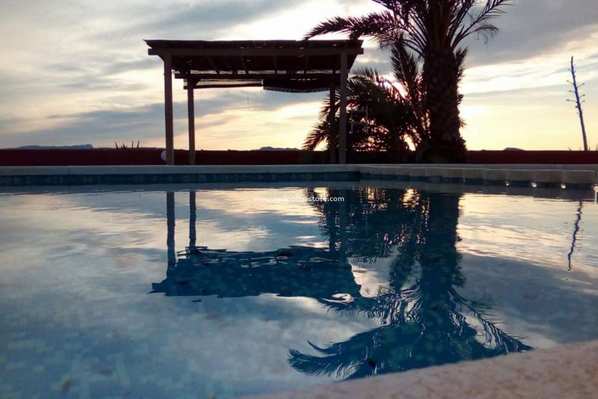 Reventa - Finca / Propiedad de Campo -
Torremendo