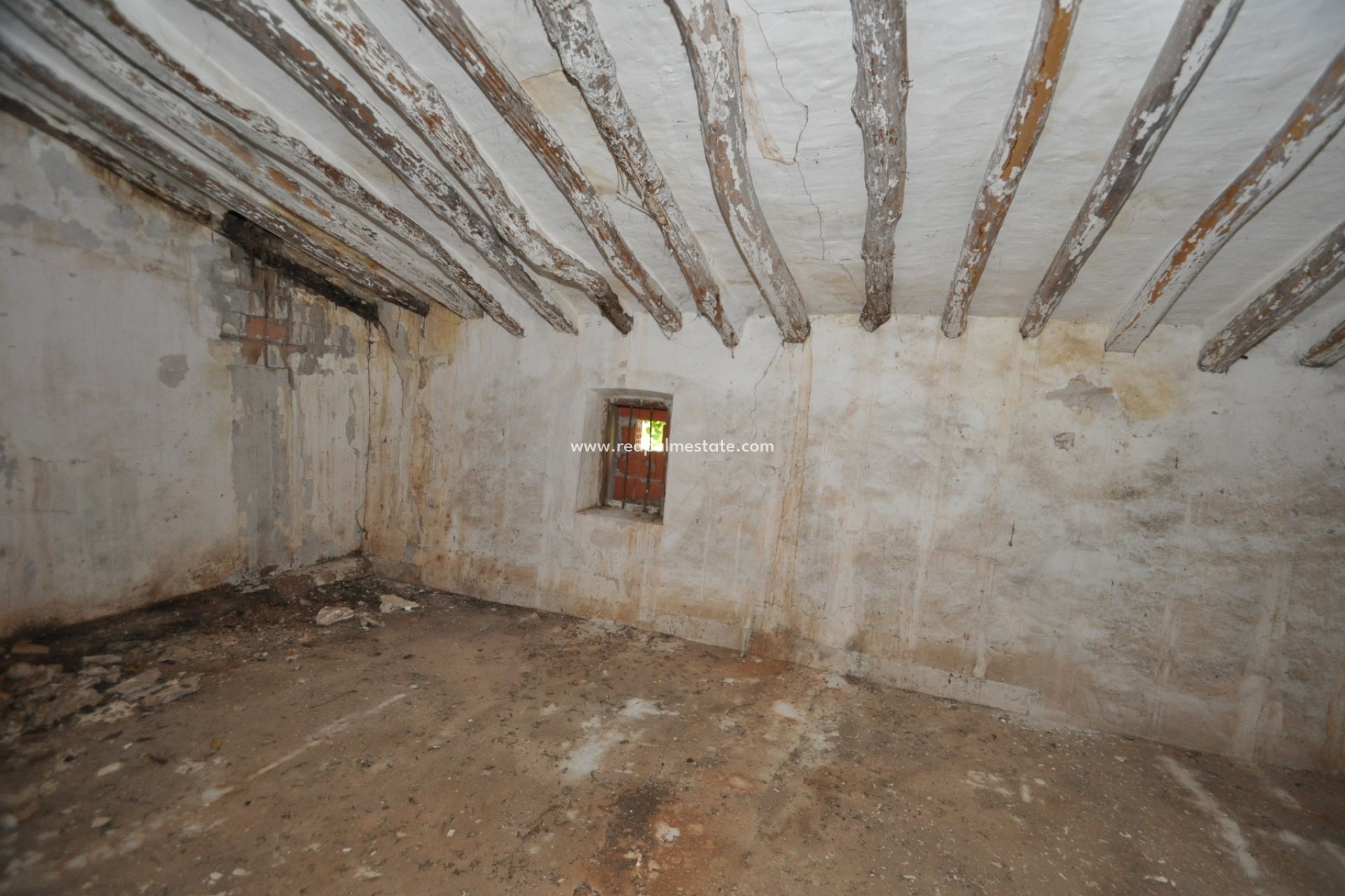 Reventa - Finca / Propiedad de Campo -
Villena - Inland