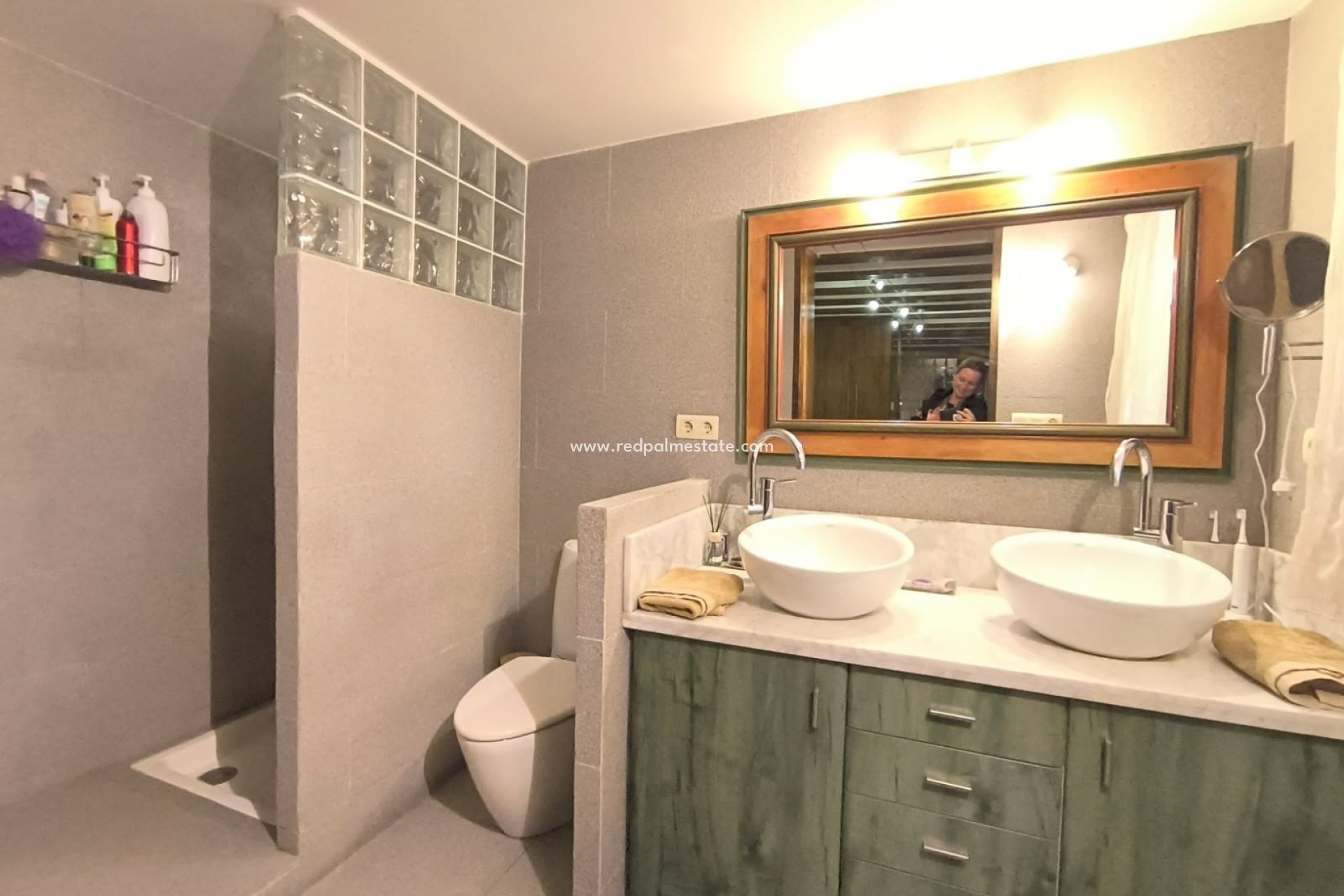 Reventa - Finca / Propiedad de Campo -
Villena - Inland