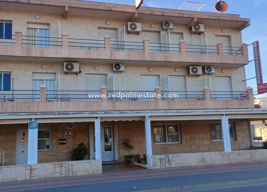 Reventa - Hotel -
Murcia - Puertos de Santa Barbara