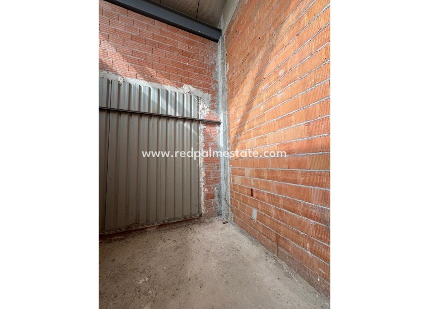 Reventa - Negocio -
Algorfa - La Finca Resort