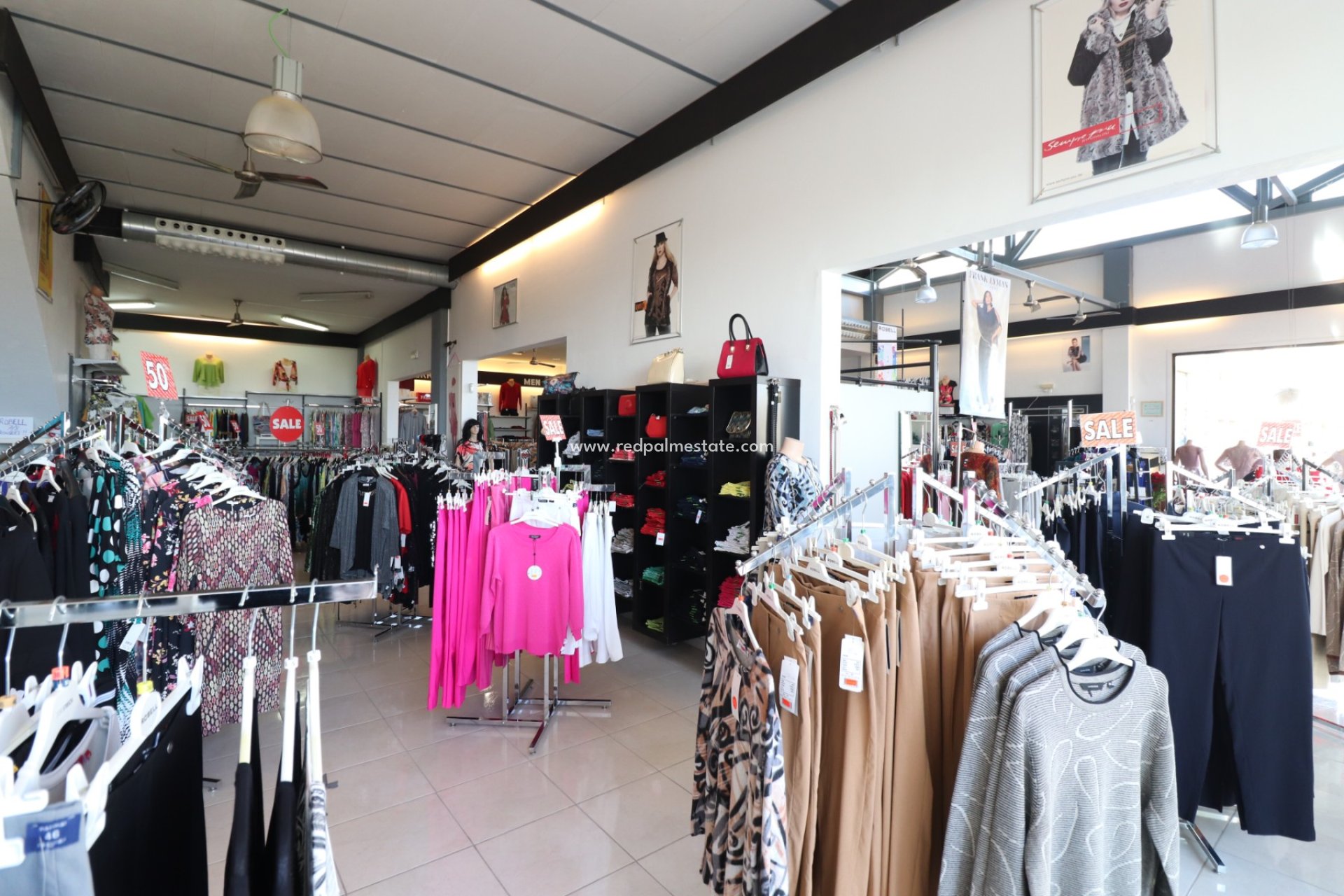 Reventa - Negocio -
Algorfa