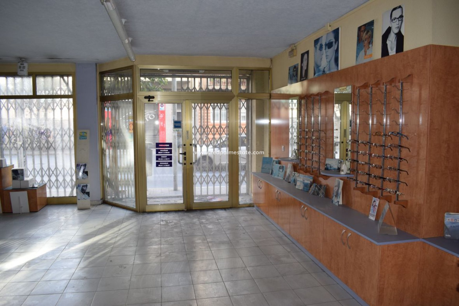 Reventa - Negocio -
Alicante