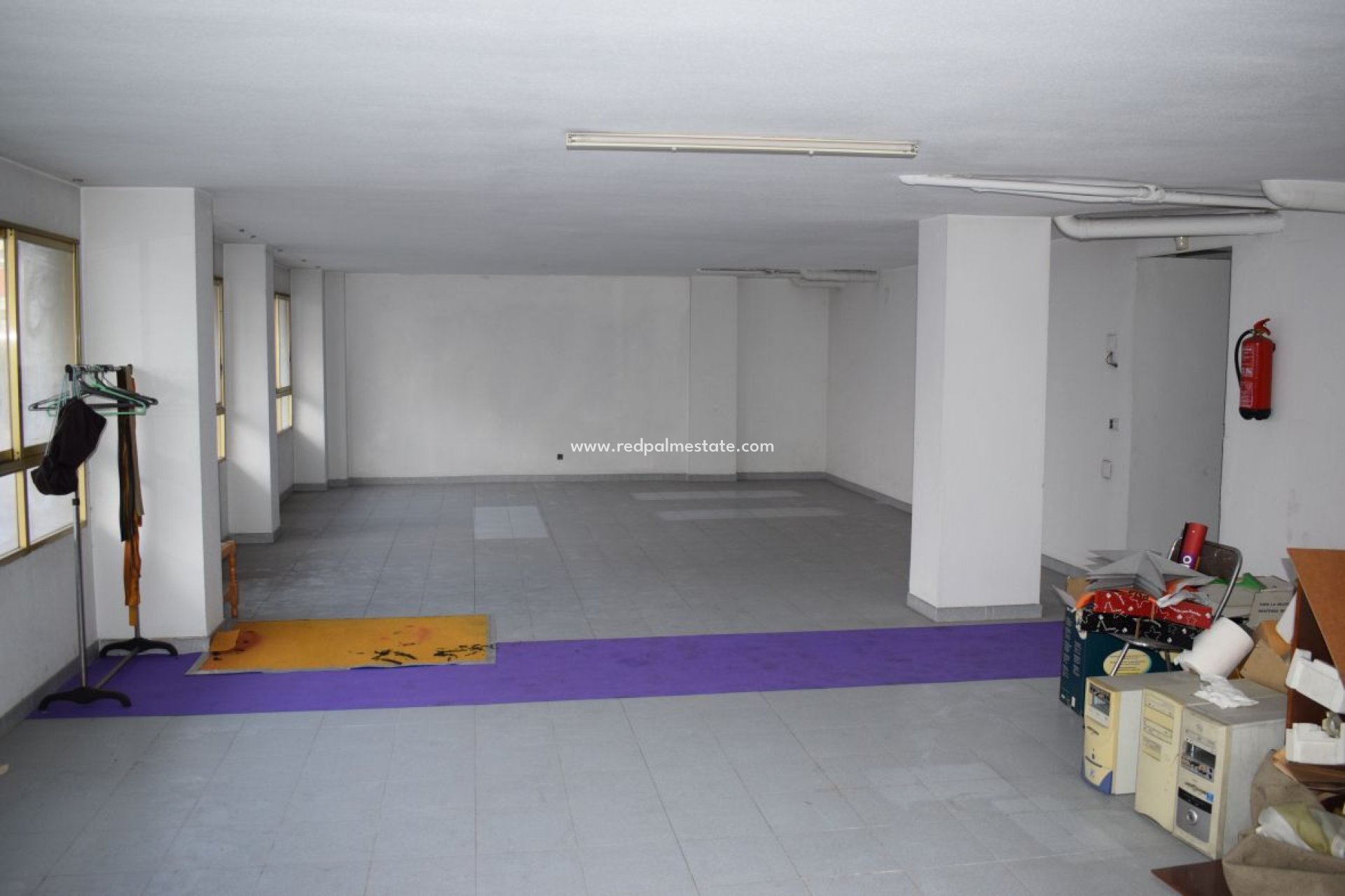 Reventa - Negocio -
Alicante