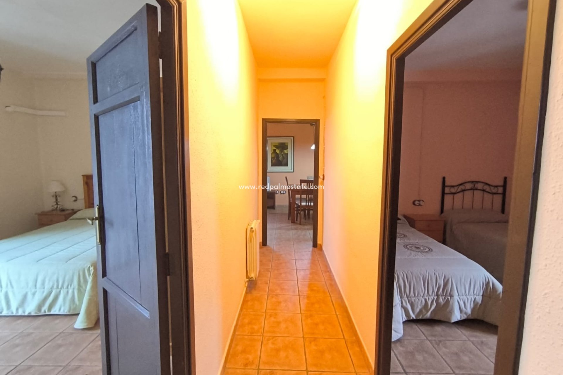 Reventa - Negocio -
Banyeres De Mariola - Inland