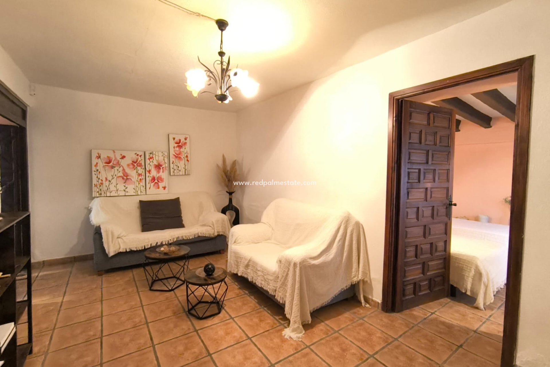 Reventa - Negocio -
Banyeres De Mariola - Inland