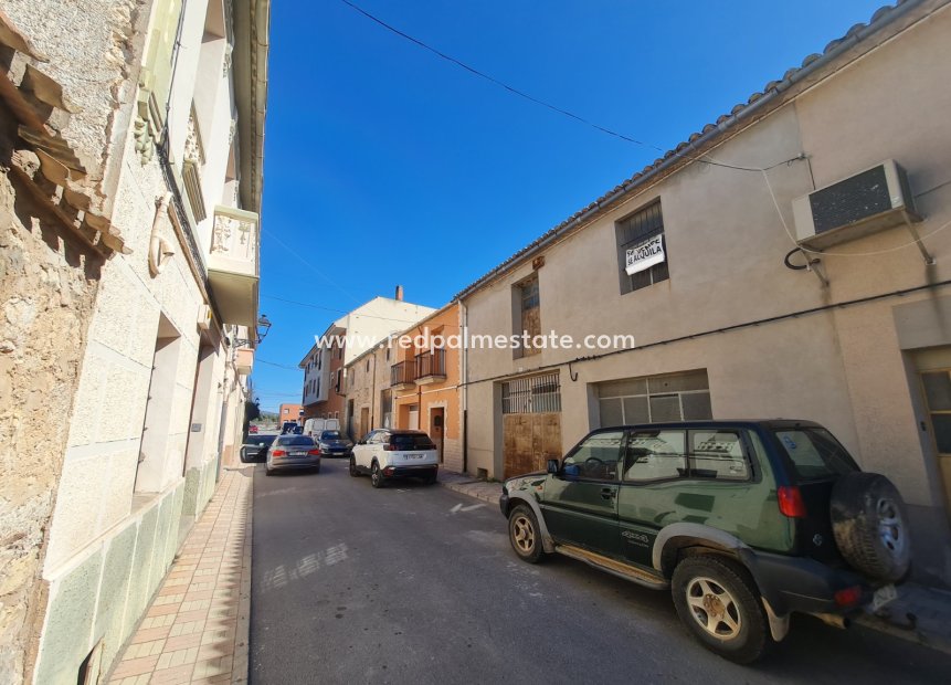 Reventa - Negocio -
Beneixama - Inland