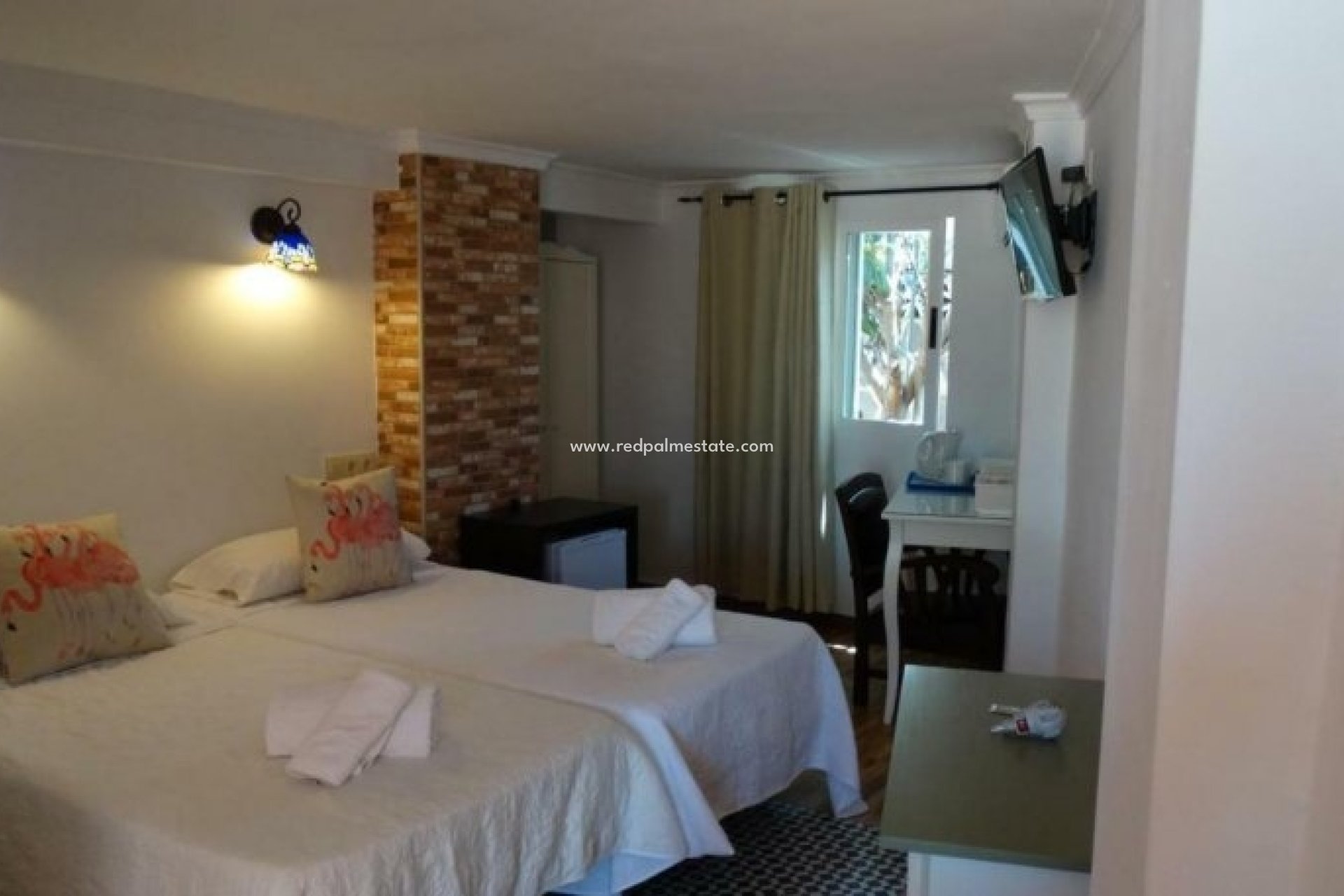 Reventa - Negocio -
Calpe