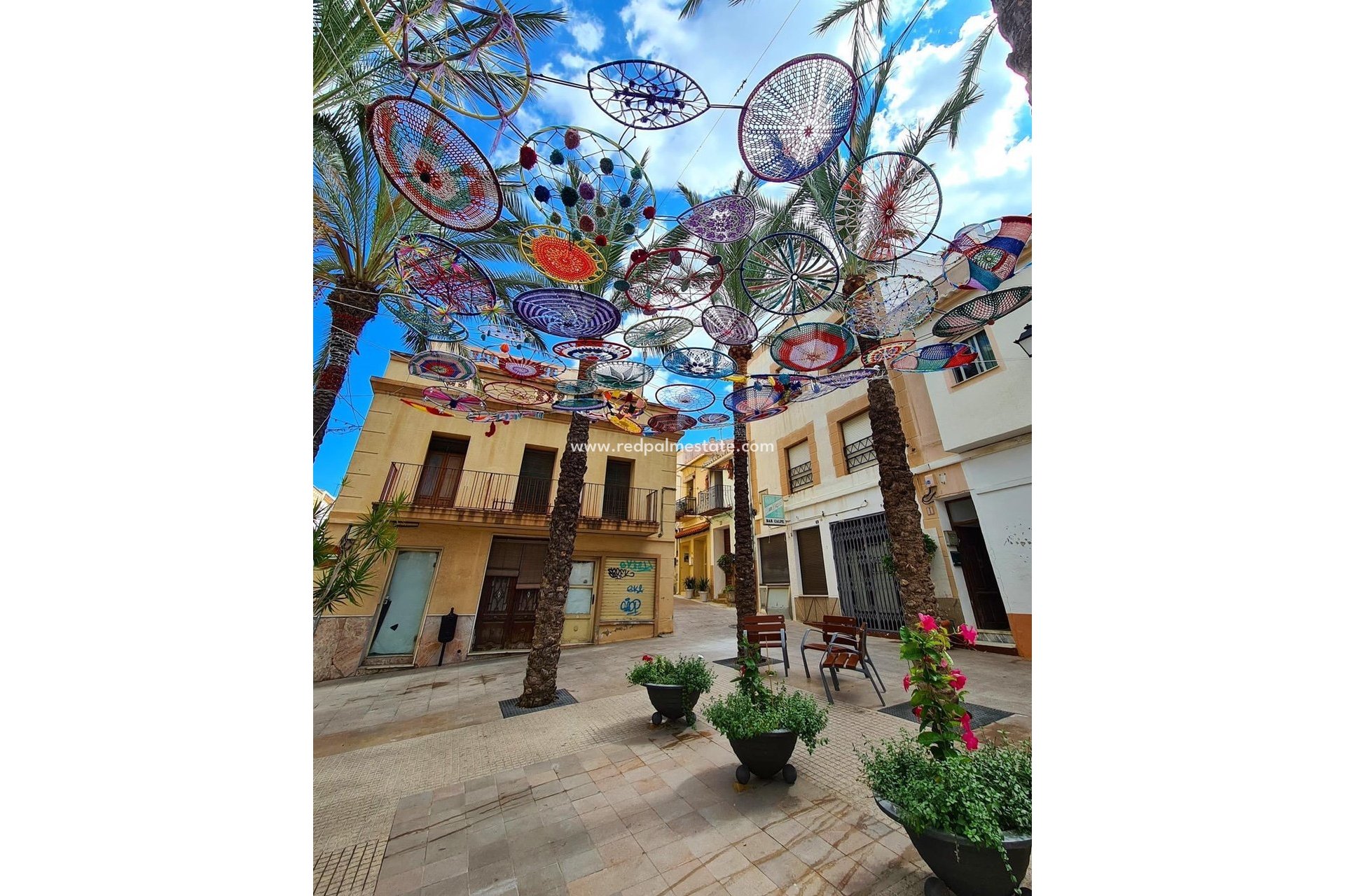 Reventa - Negocio -
Calpe