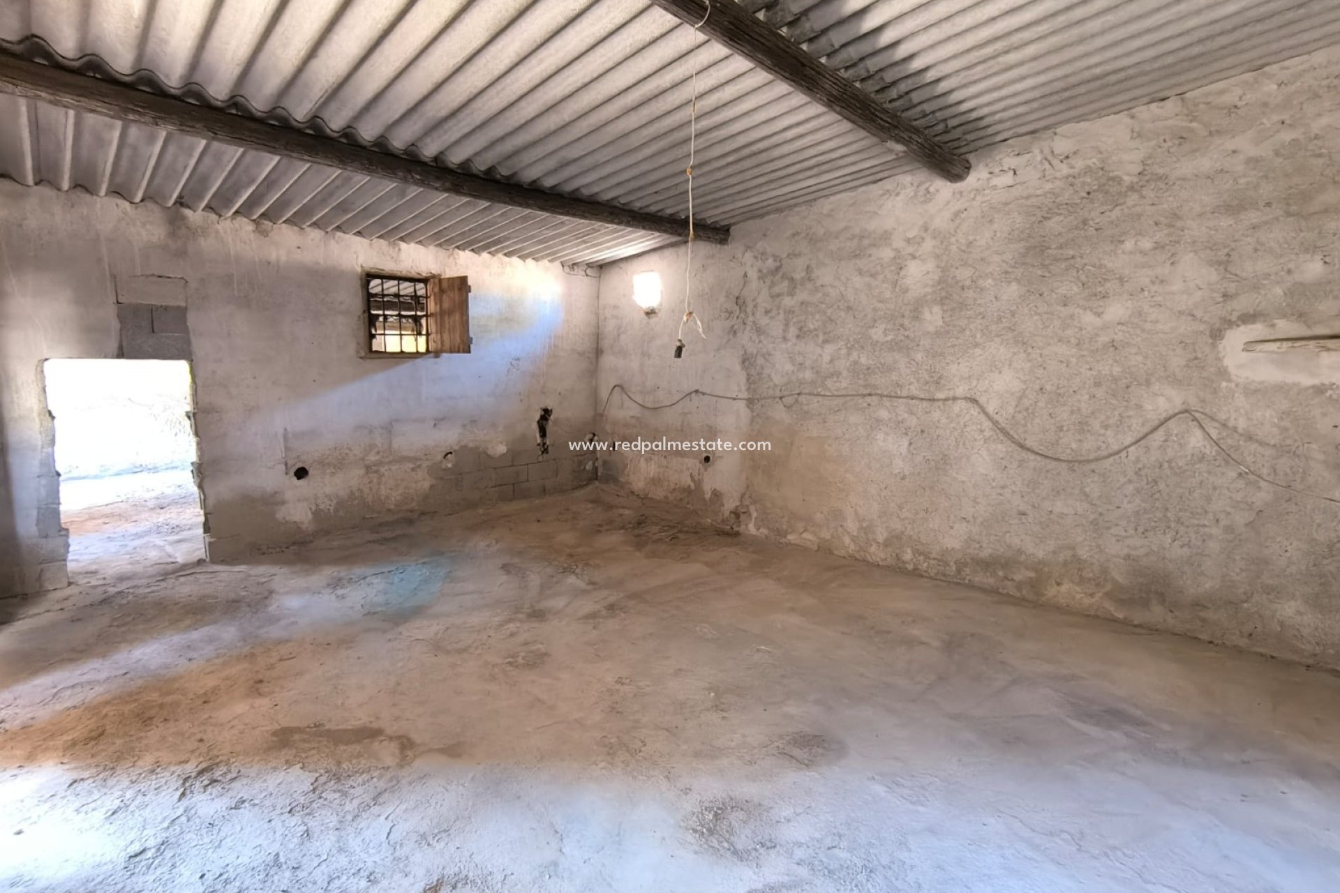 Reventa - Negocio -
Chinorlet - Inland