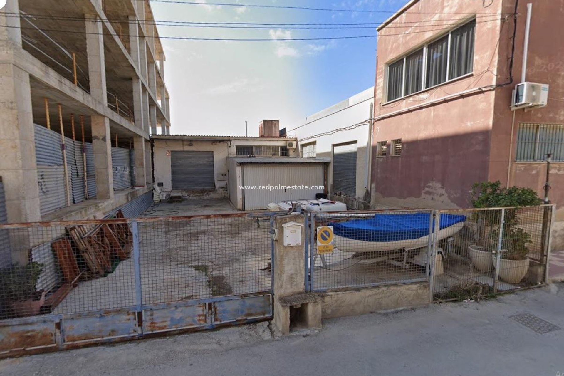 Reventa - Negocio -
Jacarilla