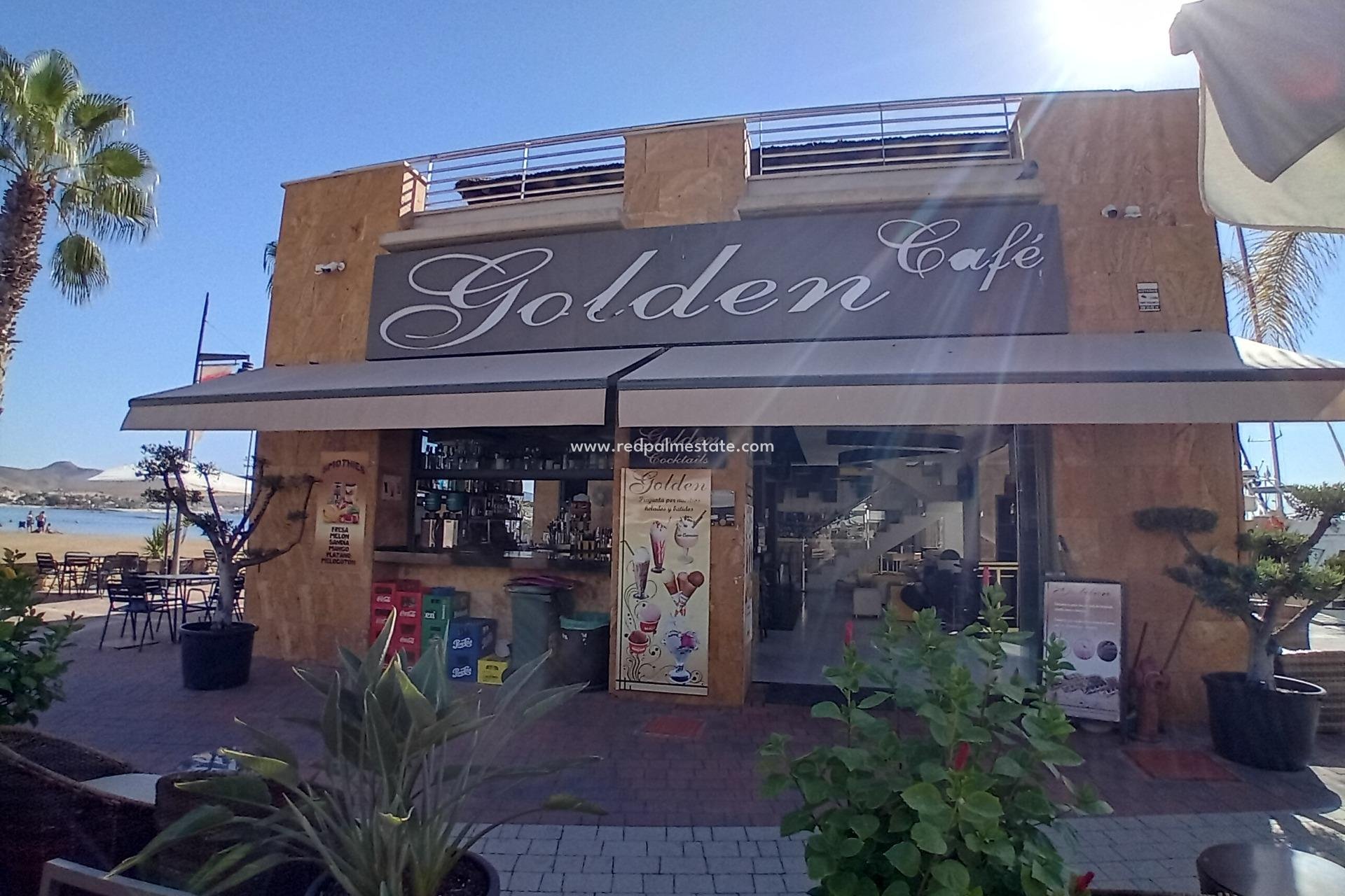 Reventa - Negocio -
Mazarron - Puerto De Mazarrón